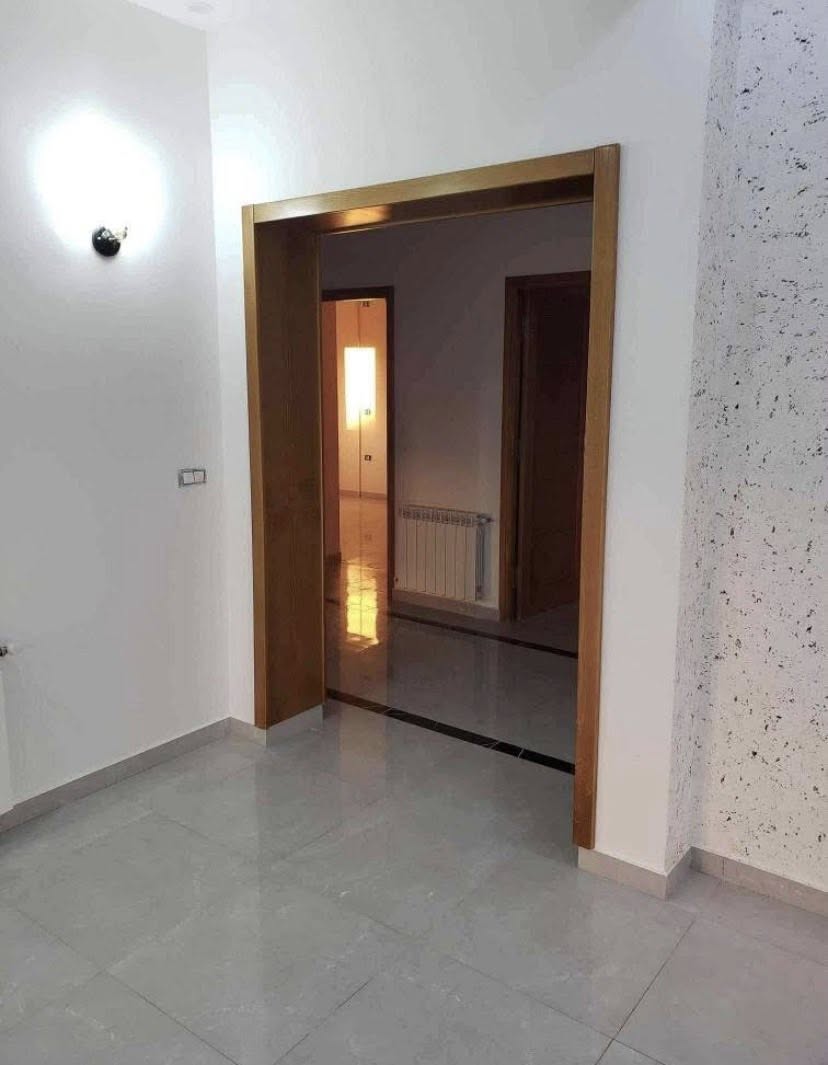 El Mourouj&nbsp;El Mourouj&nbsp;Location&nbsp;Appart. 2 pi�ces&nbsp;Etage de villa s2 mourouj 6
