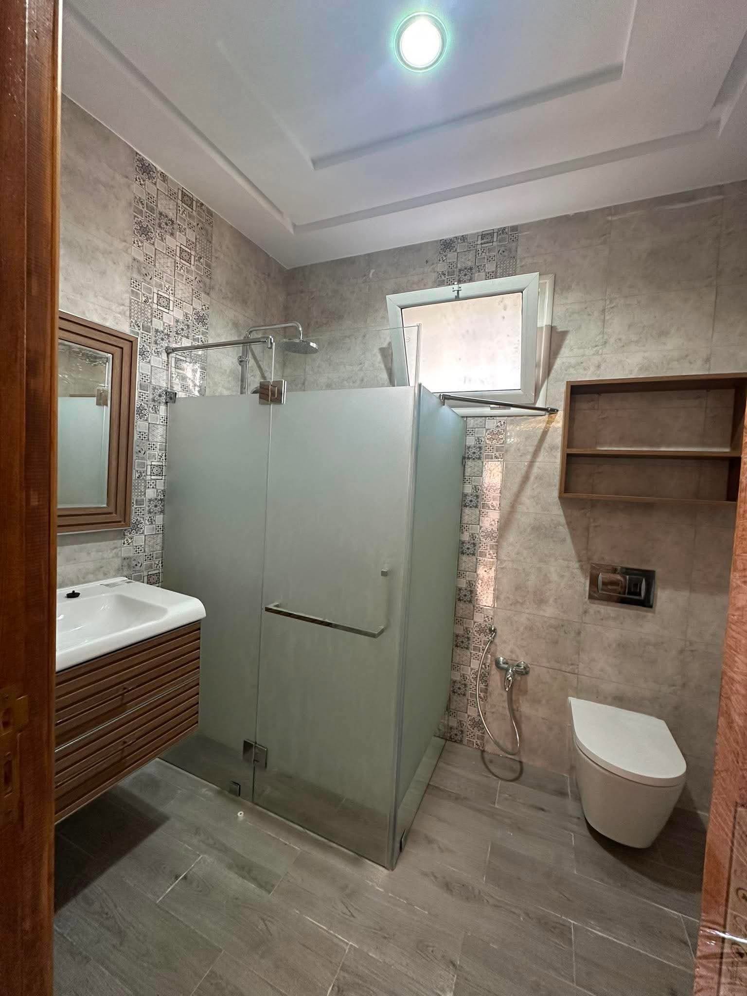 El Mourouj&nbsp;El Mourouj&nbsp;Location&nbsp;Appart. 3 pi�ces&nbsp;Rdc de villa s3 � el mourouj6