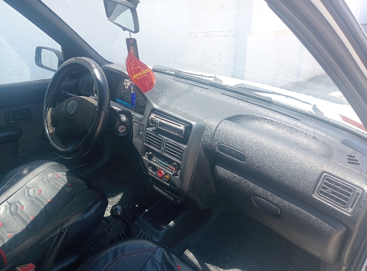 Ariana Ville&nbsp;Ariana&nbsp;Peugeot&nbsp;106&nbsp;106 phase 2 mod�le 1998