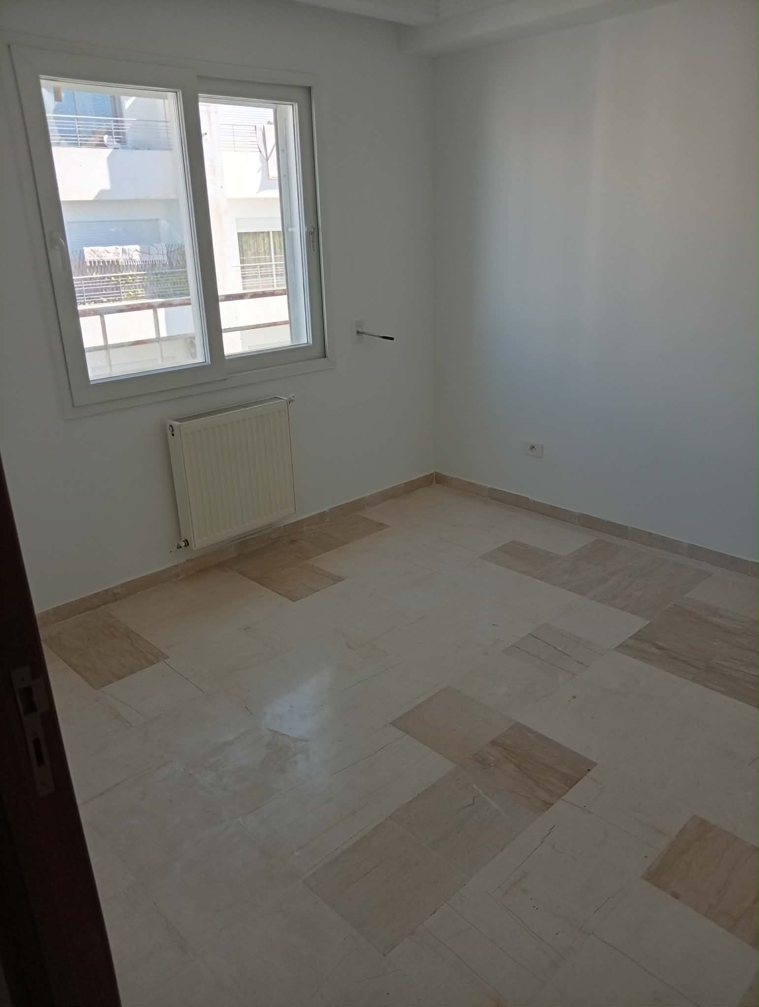 Mannouba&nbsp;La Mannouba&nbsp;Location&nbsp;Appart. 2 pi�ces&nbsp;R�sidence ezzitouna 2 cit� les orangers mannouba