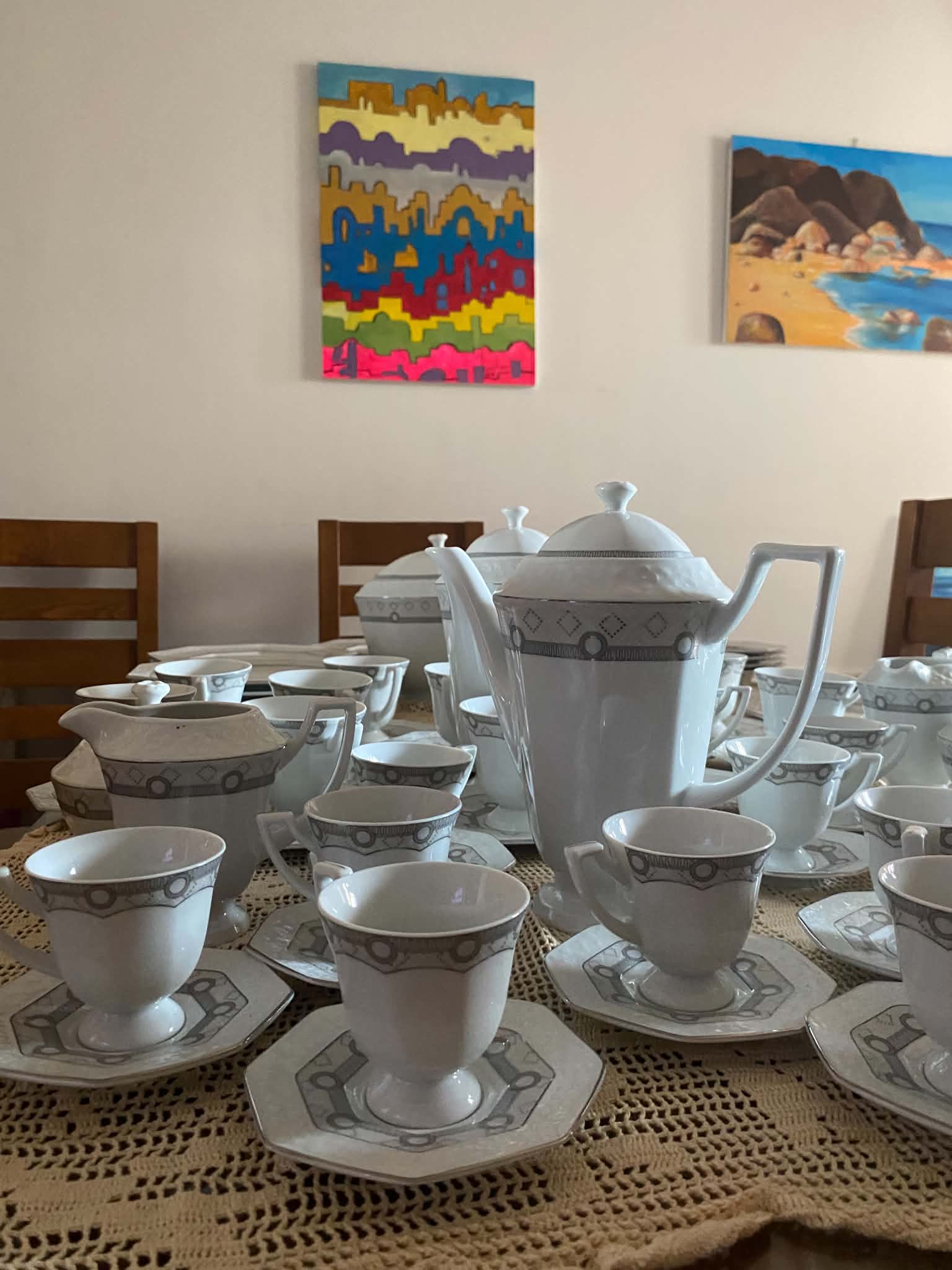 La Marsa&nbsp;El Aouina&nbsp;Autre&nbsp;Autre&nbsp;Service de table porcelaine complet 12 pi�ces neuf