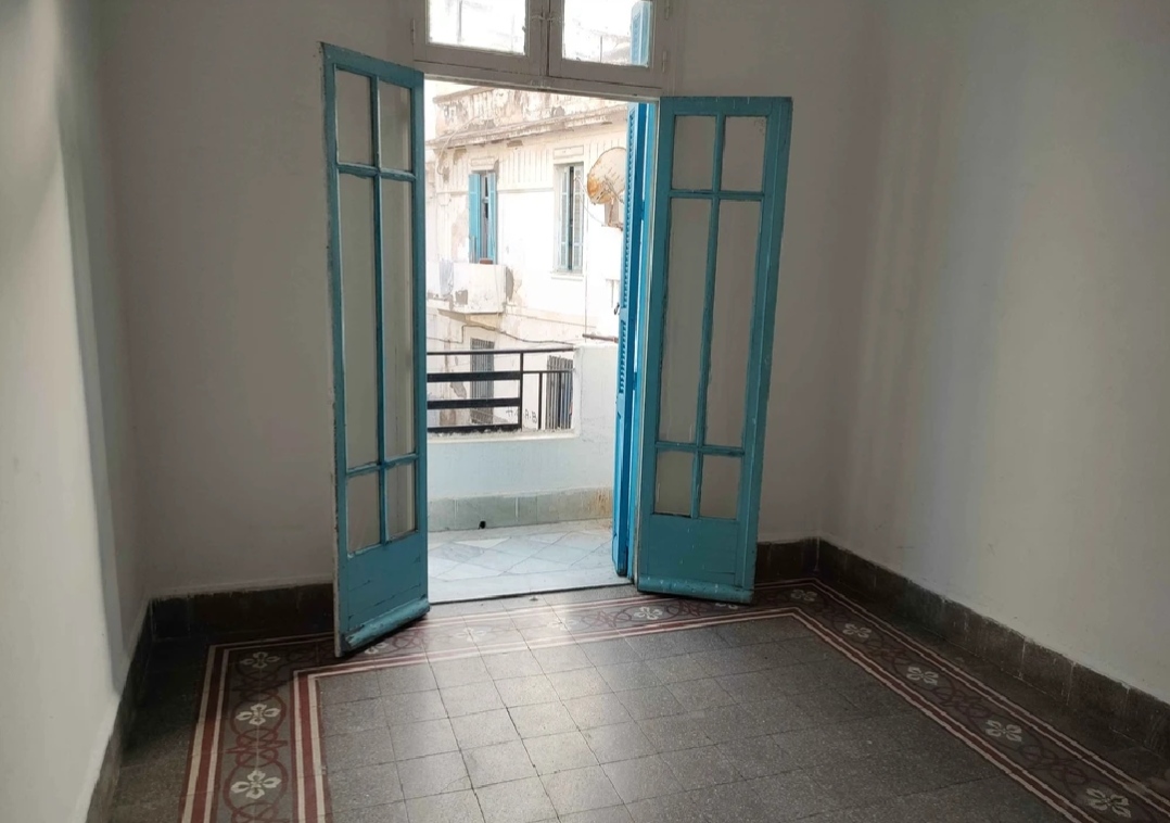 Bab Souika&nbsp;Bab El Khadra&nbsp;Location&nbsp;Appart. 2 pi�ces&nbsp;Un appartement � bab el khadra