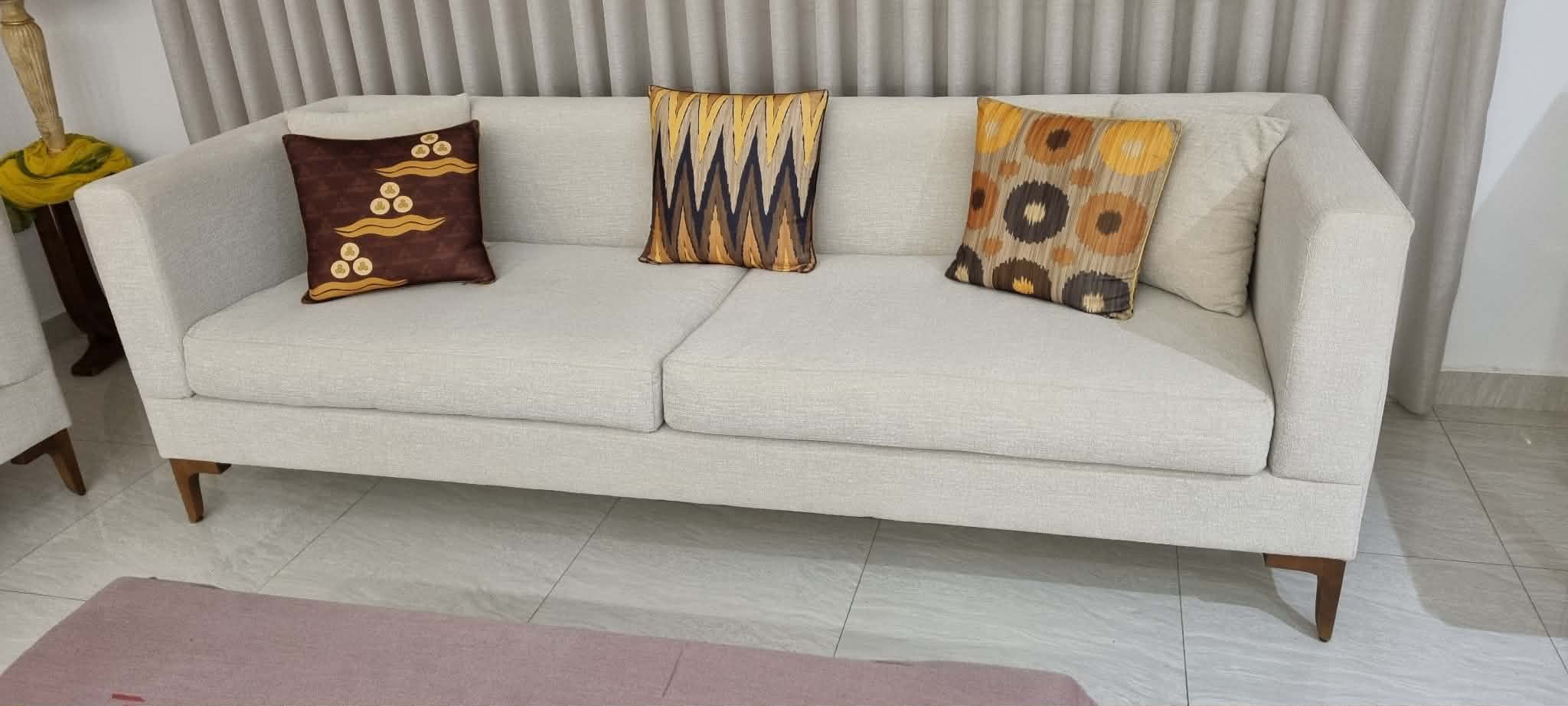 Ariana Ville&nbsp;Ariana&nbsp;Salon - Salle � manger &nbsp;Salons&nbsp;Salon de 7 places