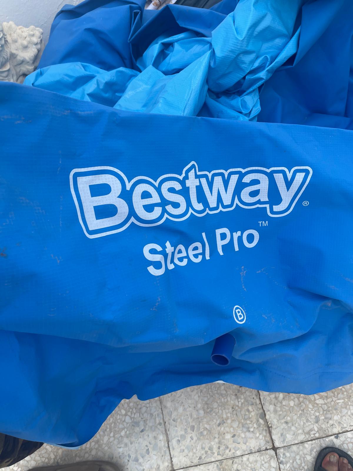 Ben Arous&nbsp;Ben Arous&nbsp;Meubles de jardin&nbsp;Piscines, Accessoires&nbsp;Piscine hors sol bestway steel pro