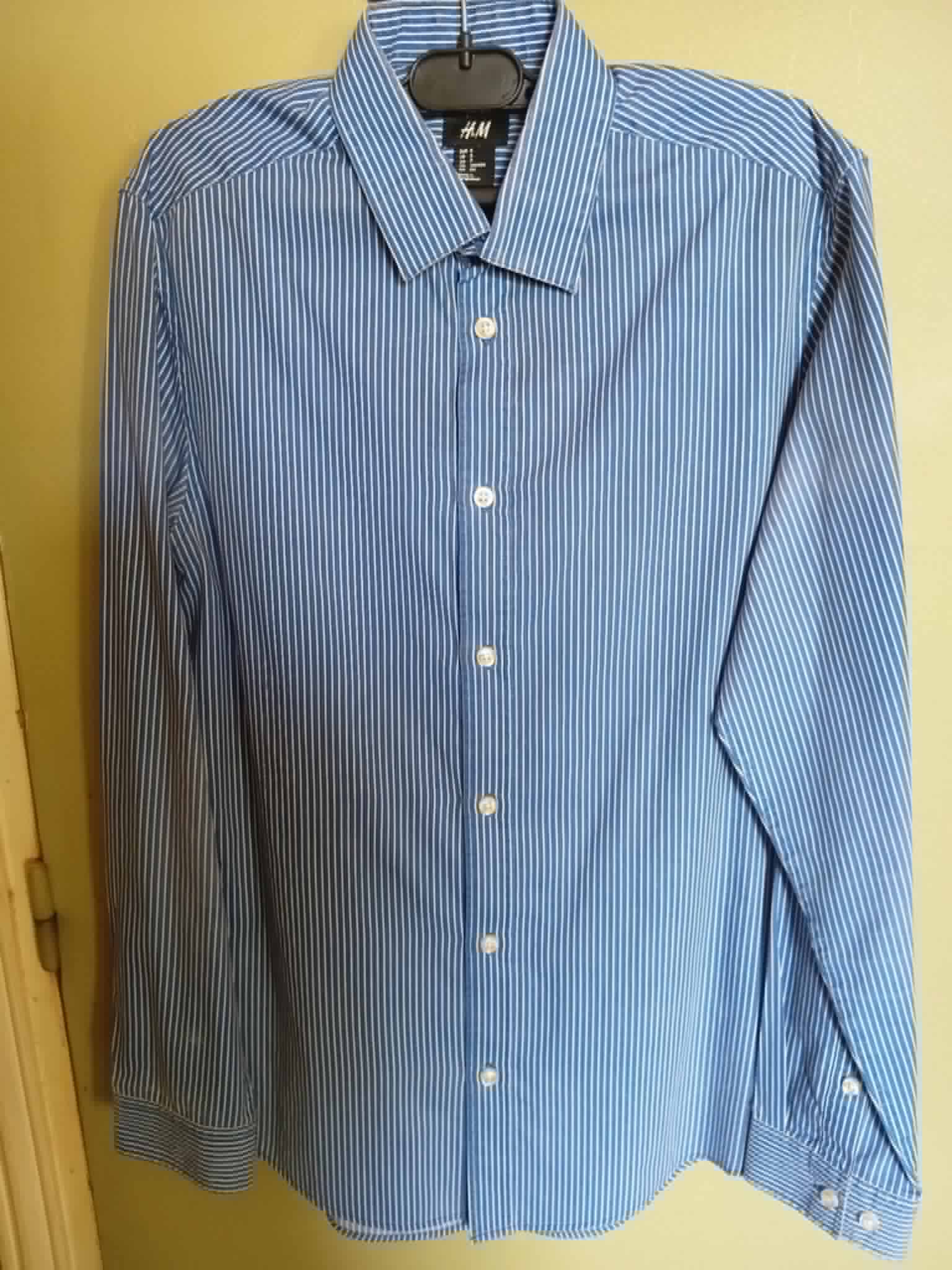 Sfax Ville&nbsp;Sfax&nbsp;Hommes&nbsp;Autre&nbsp;Chemise marque hm