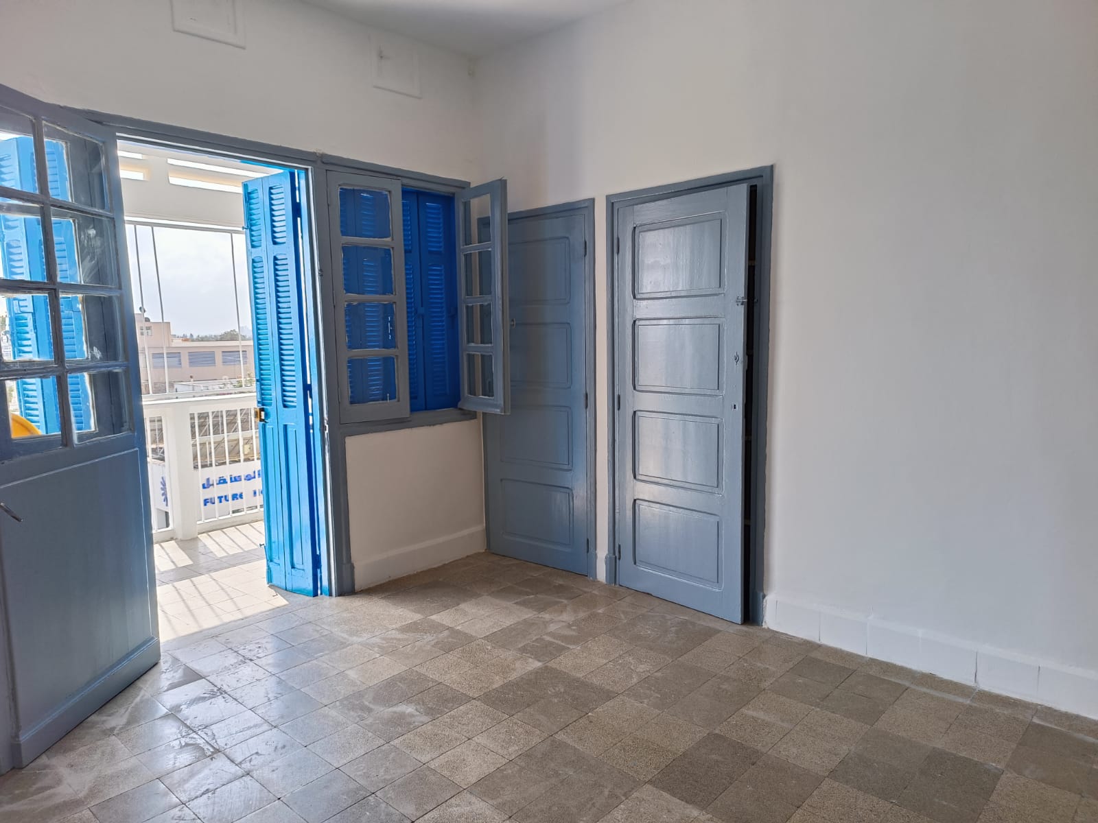 El Menzah&nbsp;El Menzah 1&nbsp;Location&nbsp;Appart. 4 pi�ces&nbsp;S plus 3 a el manzah 1 wb4489