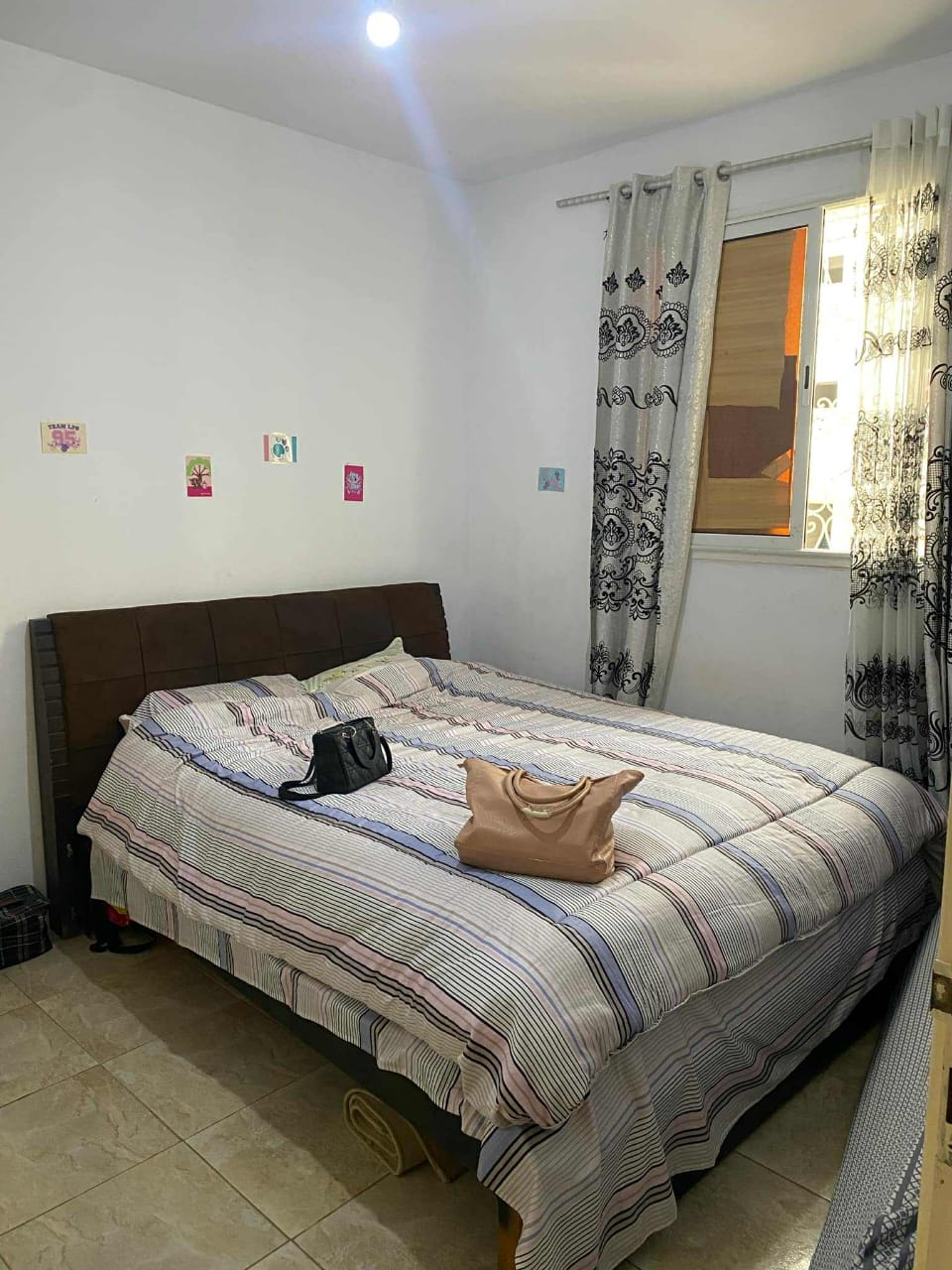 Cite El Khadra&nbsp;Cite El Khadra&nbsp;Location&nbsp;Appart. 3 pi�ces&nbsp;S plus 2 meubl� a la cit� el khadhra wb4491