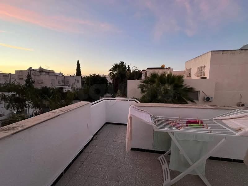Ariana Ville&nbsp;El Menzah 5&nbsp;Location&nbsp;Maisons&nbsp;Studio meubl� aux uv4 wb4212