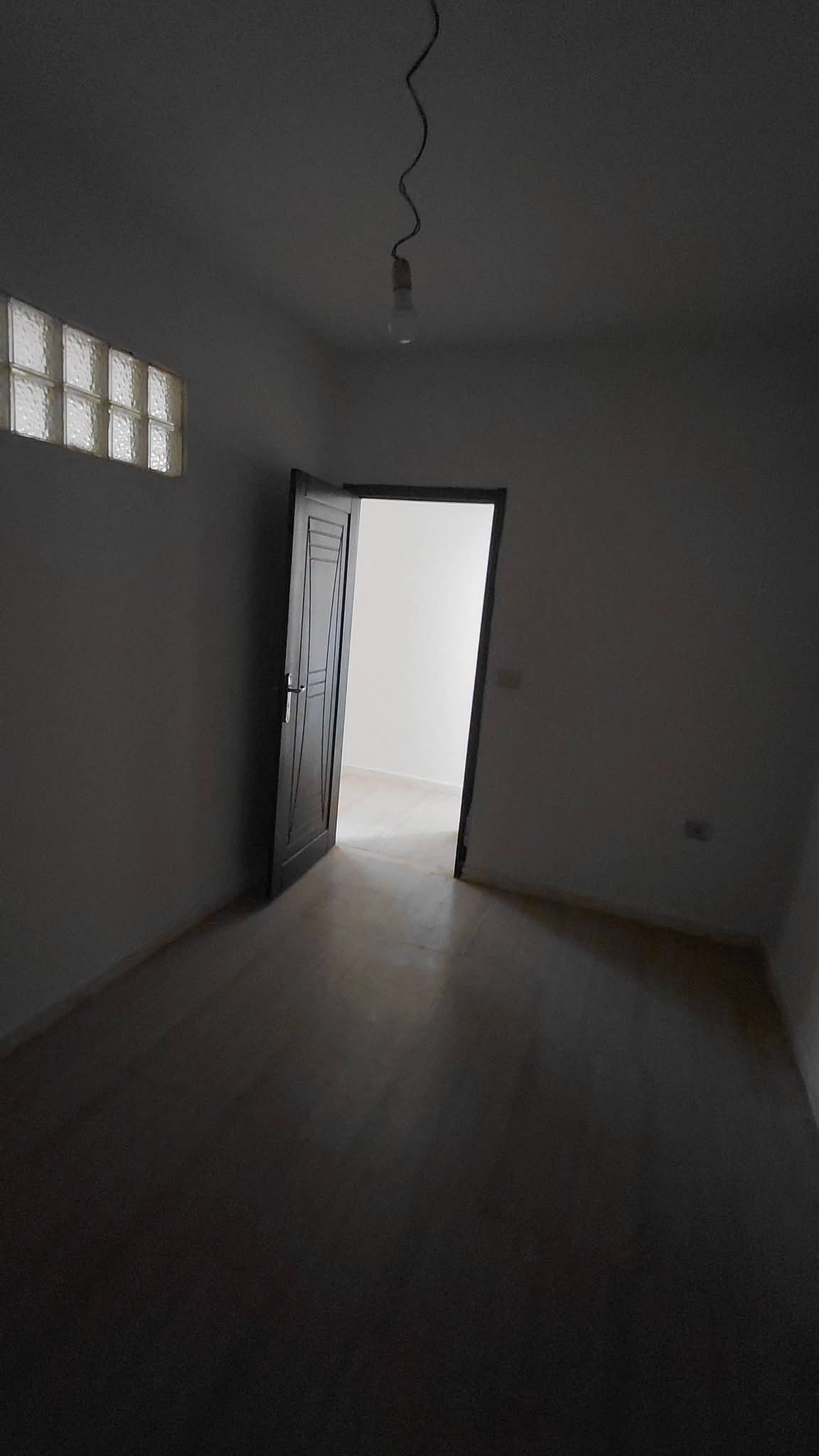 Ariana Ville&nbsp;El Menzah 8&nbsp;Location&nbsp;Maisons&nbsp;Studio s plus 1 � el manzah 8 wb979