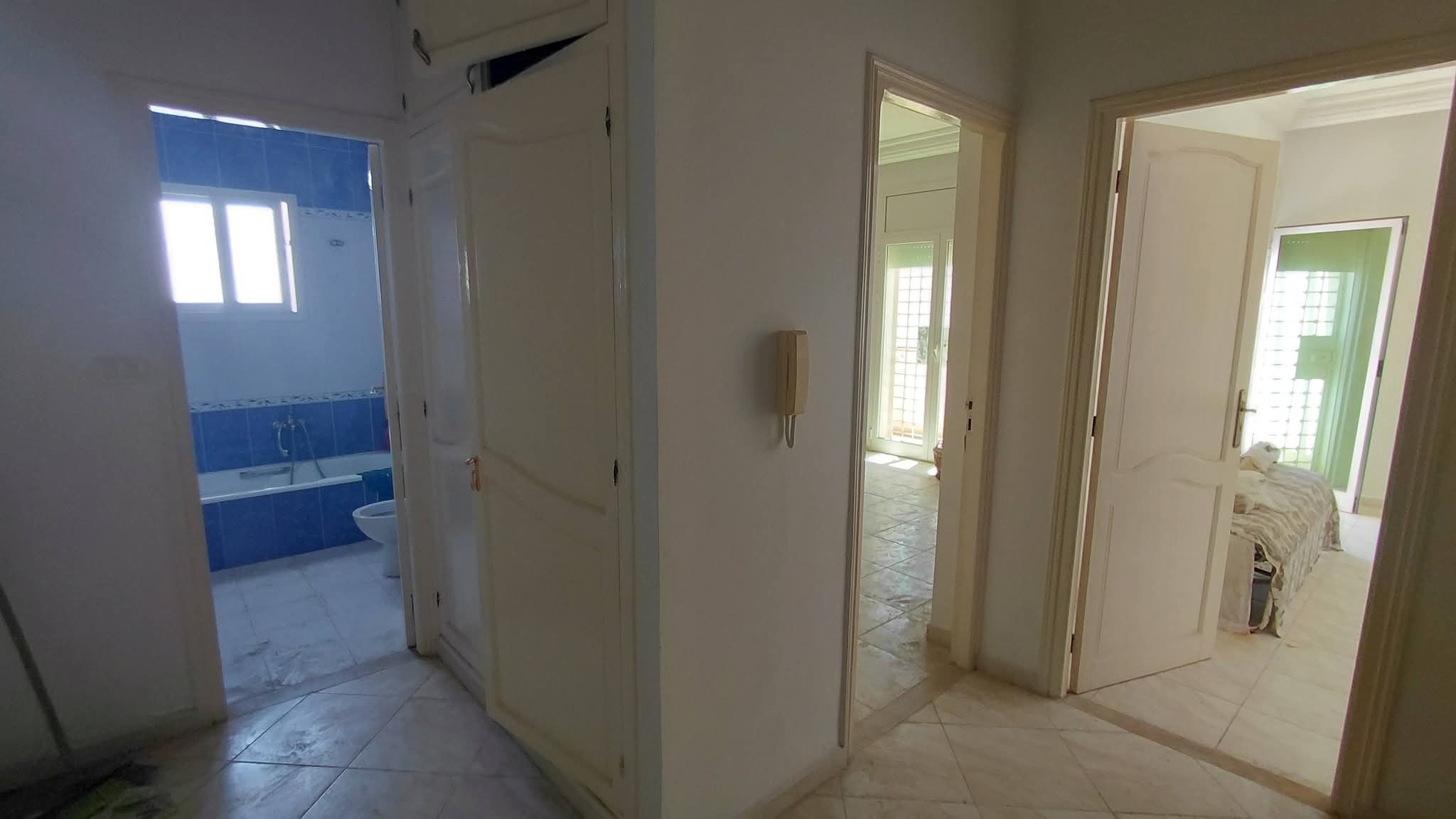 El Menzah&nbsp;El Menzah 9&nbsp;Vente&nbsp;Maisons&nbsp;Villa sur 2 niveaux a el manzah 9 wb4492