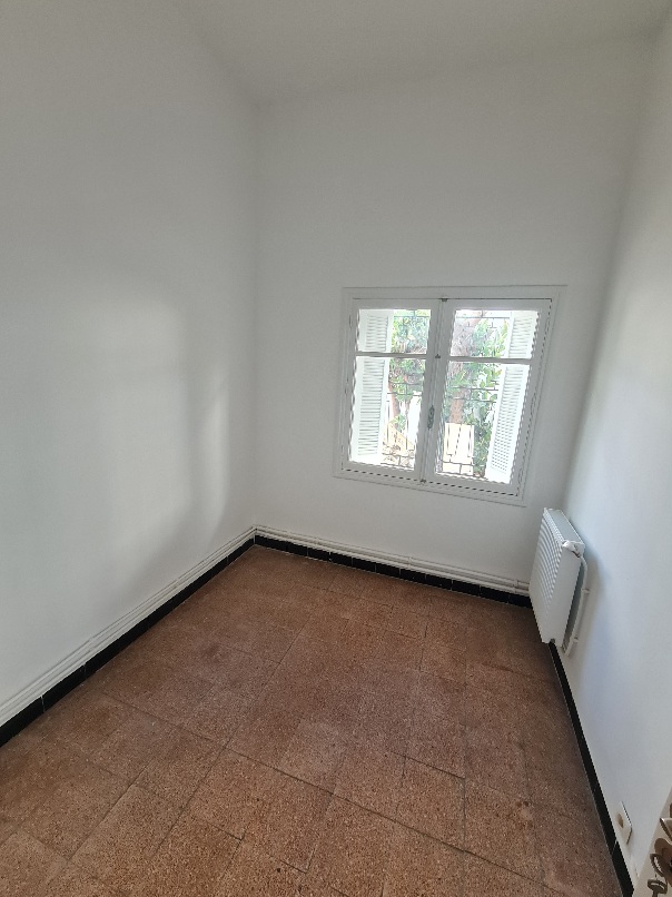 Ariana Ville&nbsp;Ariana&nbsp;Location&nbsp;Maisons&nbsp;Villa s plus 4 sur 2 niveaux a l'ariana wb3513