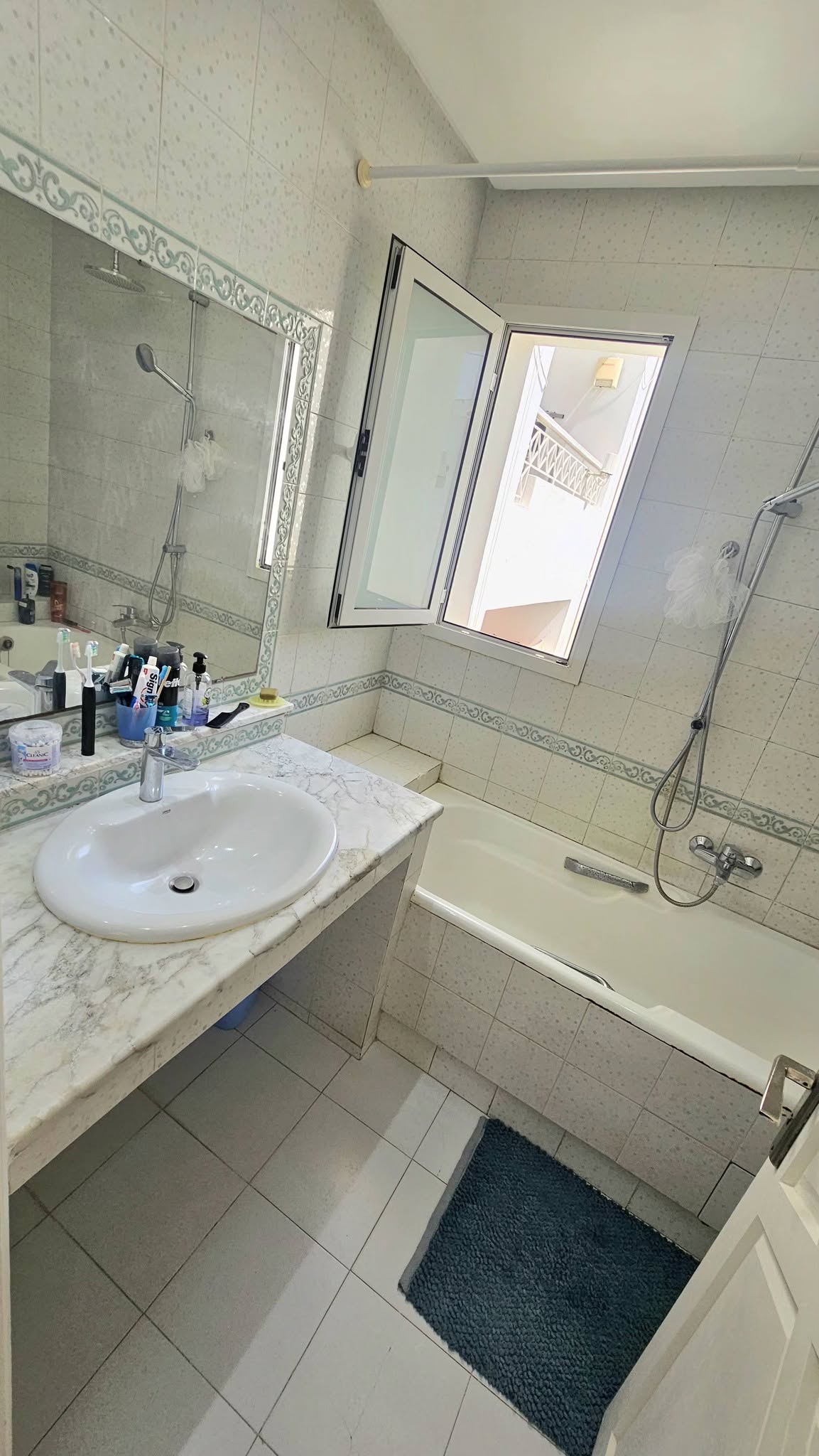 Ariana Ville&nbsp;Cite Ennasr 2&nbsp;Vente&nbsp;Appart. 4 pi�ces&nbsp;Appartement s3 � ennaser2