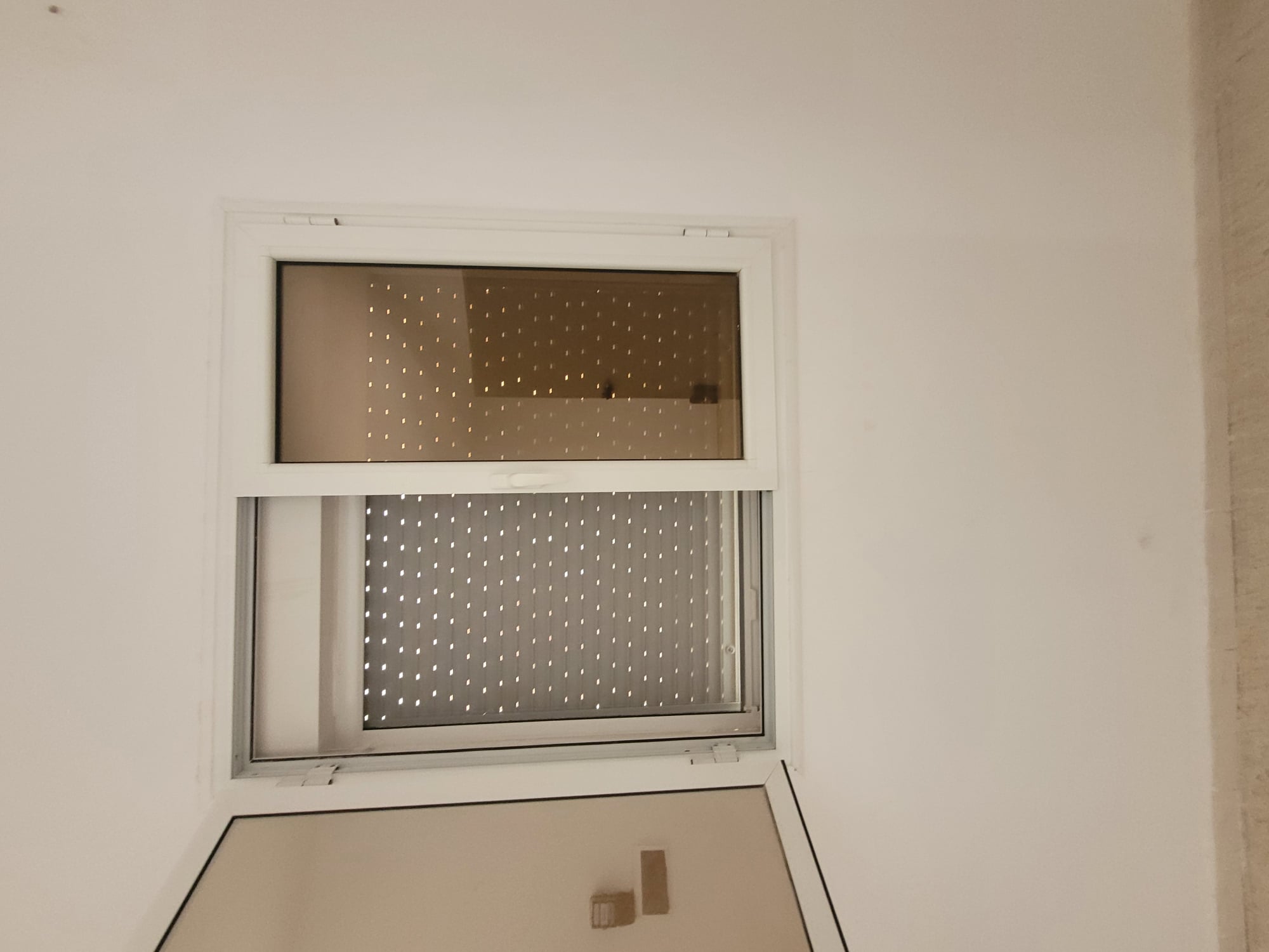 La Soukra&nbsp;Chotrana 1&nbsp;Location&nbsp;Appart. 2 pi�ces&nbsp;Coquet appartement