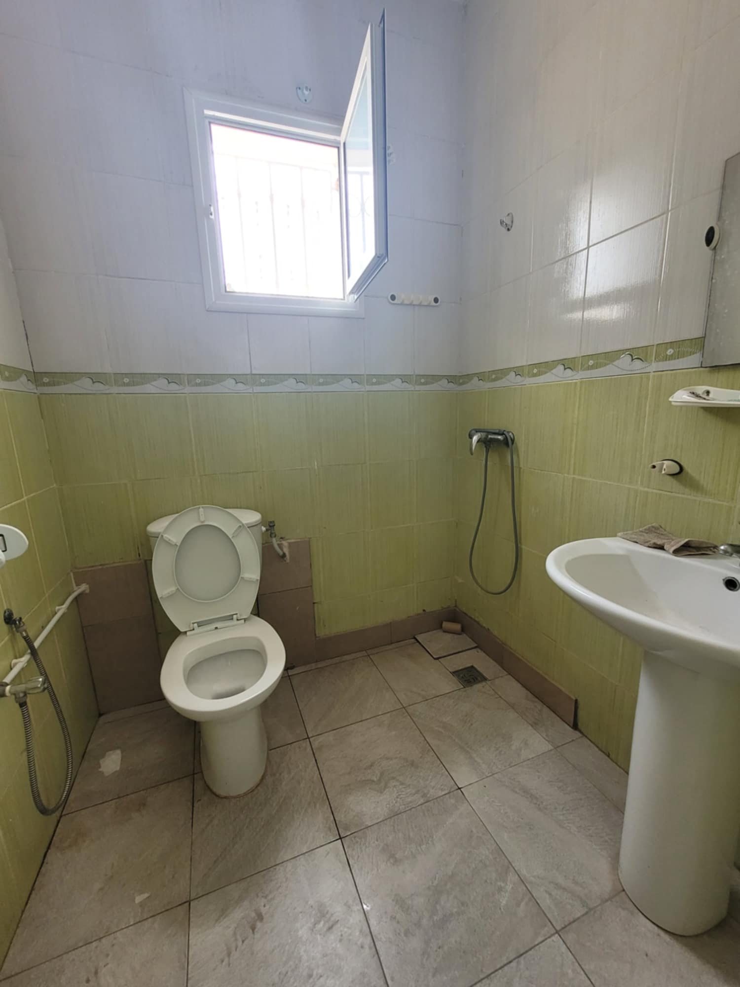 La Soukra&nbsp;Chotrana 1&nbsp;Location&nbsp;Appart. 2 pi�ces&nbsp;Coquet appartement
