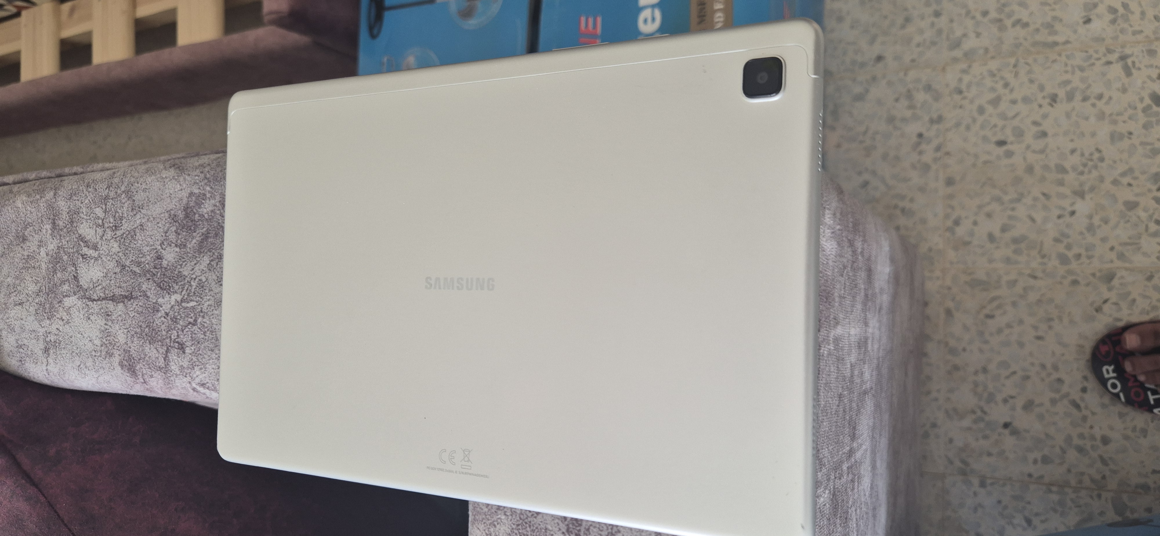 Kairouan Sud&nbsp;Kairouan&nbsp;Samsung &nbsp;Autre Mod�le&nbsp;Tablette samsung a7 avec puce 3g