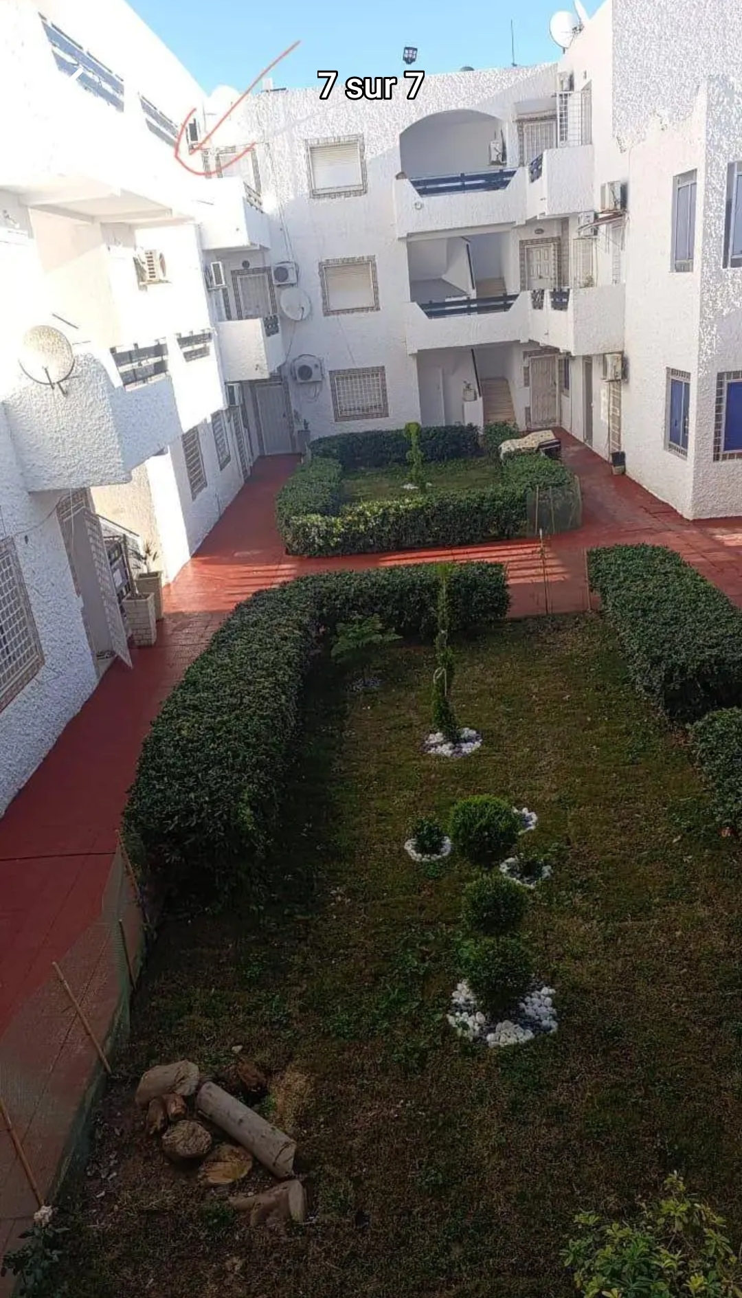 Ariana Ville&nbsp;Cite Ennasr 2&nbsp;Location&nbsp;Appart. 2 pi�ces&nbsp;S1 lux 850 dt