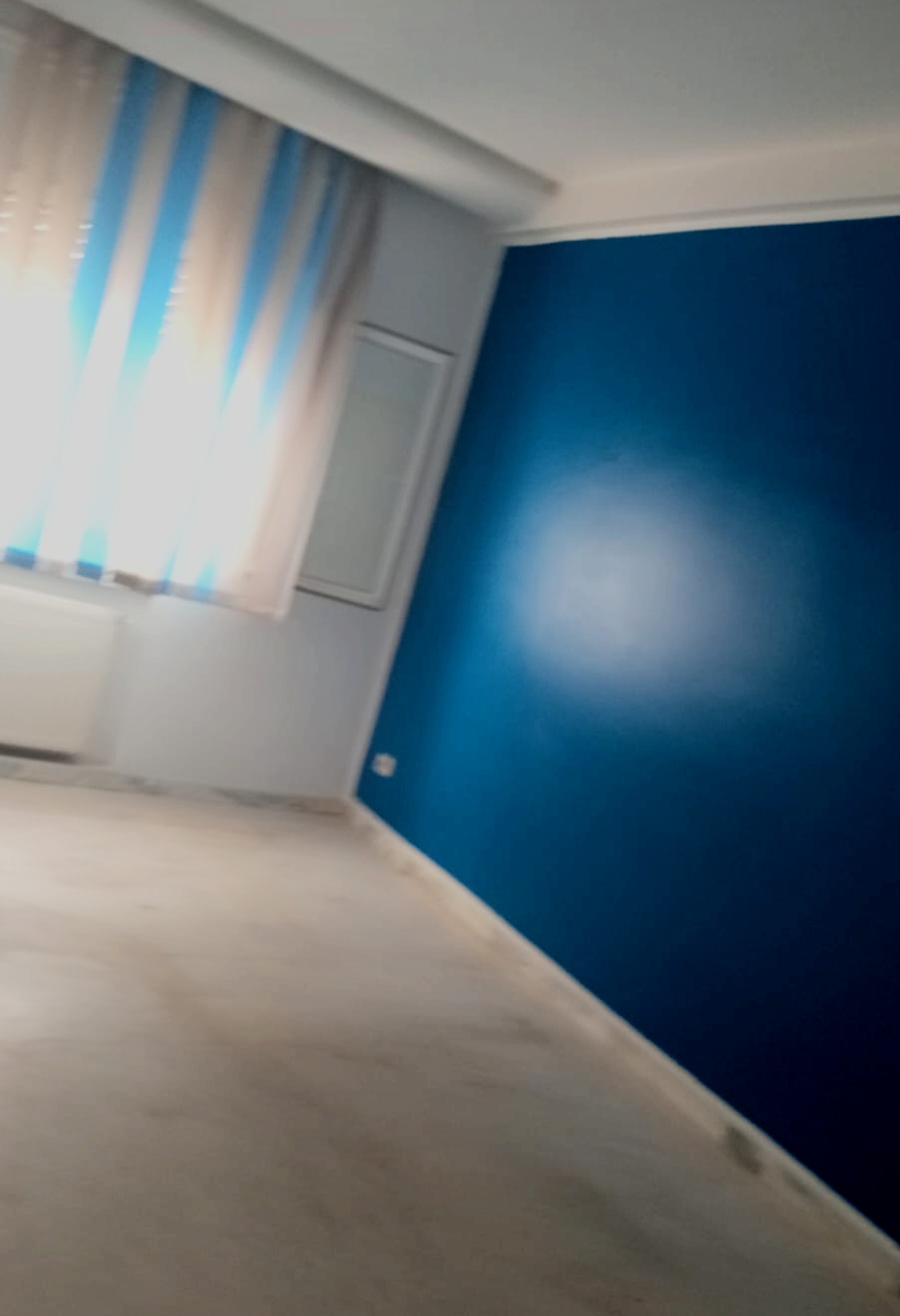 Ariana Ville&nbsp;Cite Ennasr 2&nbsp;Location&nbsp;Appart. 4 pi�ces&nbsp;S3 au mezzanine 1400 par mois