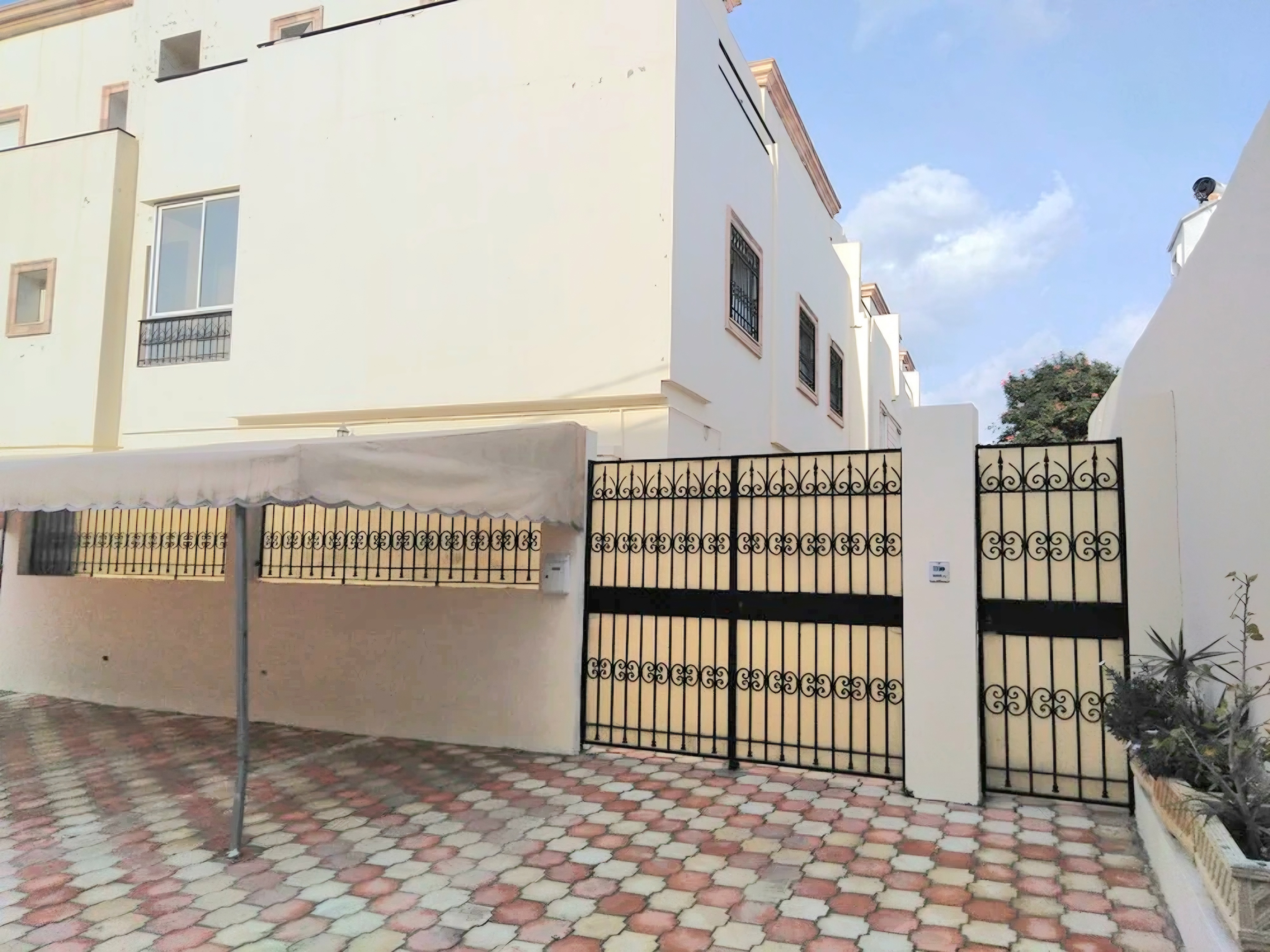 Ain Zaghouan&nbsp;Ain Zaghouan&nbsp;Location&nbsp;Duplex&nbsp;Duplex s4 avec jardin pour longue dur�e