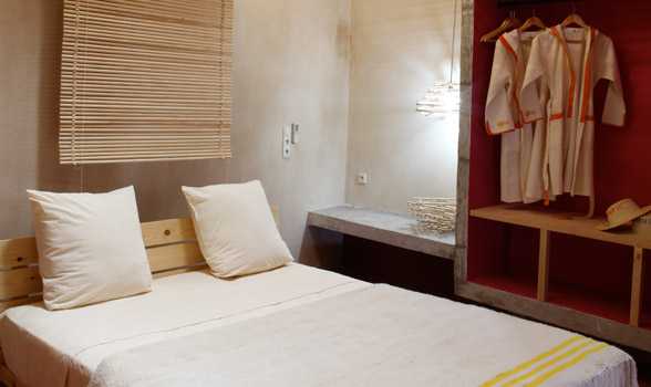 Gabes Sud&nbsp;Cite Ezzouhour 1&nbsp;Location vacances&nbsp;Appart. 2 pi�ces&nbsp;Bel appartement � la nuit�e tout � proximit�