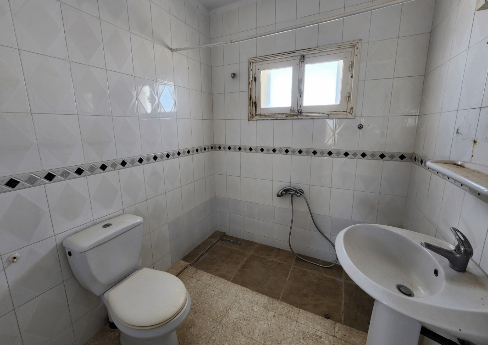 Beni Khiar&nbsp;Beni Khiar&nbsp;Location&nbsp;Appart. 3 pi�ces&nbsp;Appartement s2