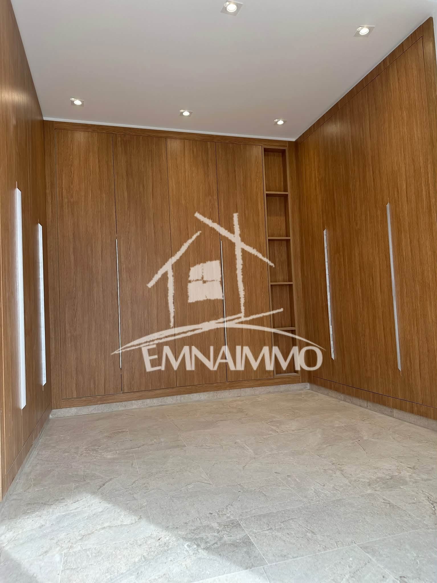 Ariana Ville&nbsp;Cite Ennasr 2&nbsp;Vente&nbsp;Maisons&nbsp;Av villa ennasr