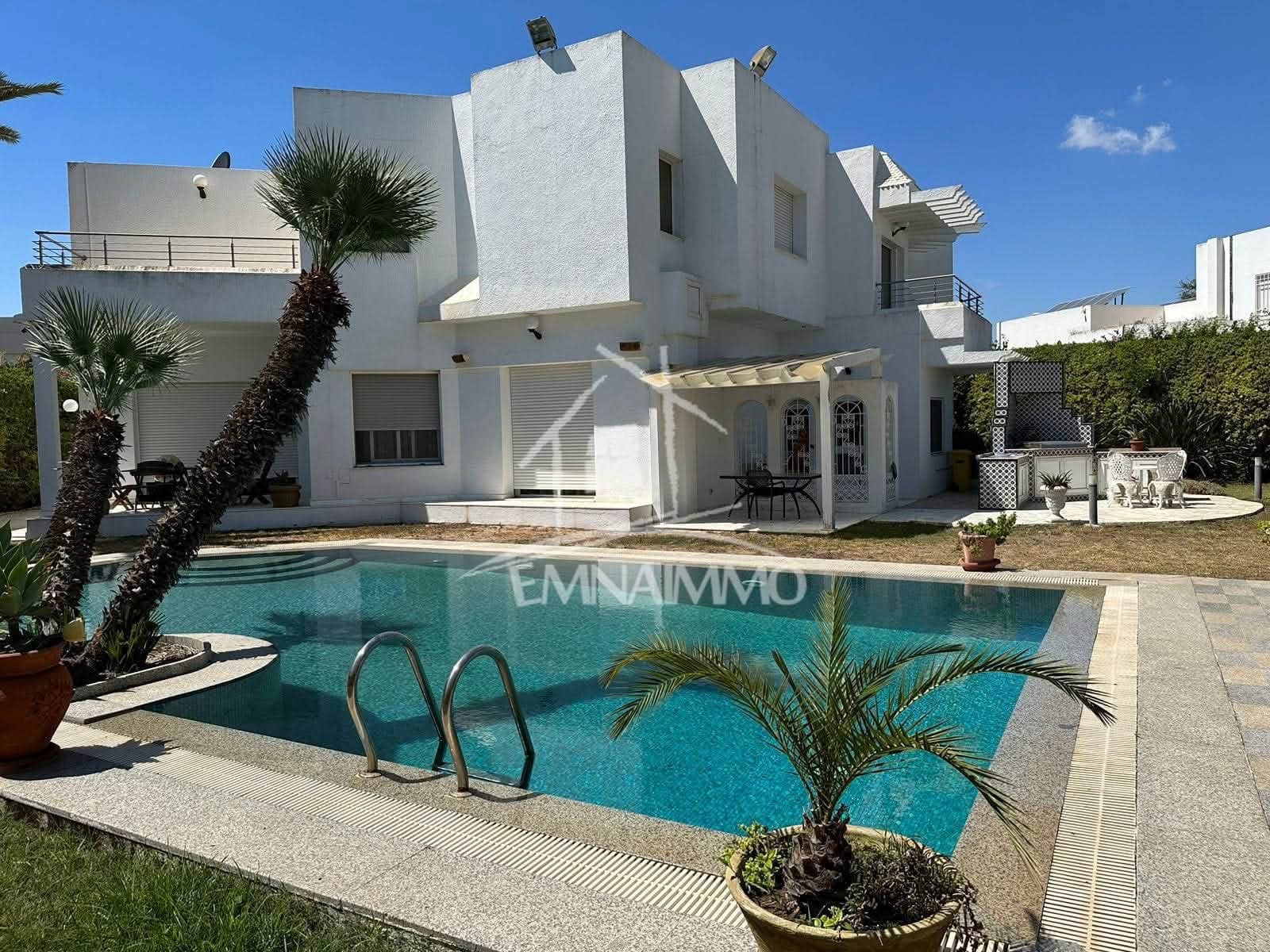 La Marsa&nbsp;Berge Du Lac&nbsp;Vente&nbsp;Maisons&nbsp;Av grande villa lac1