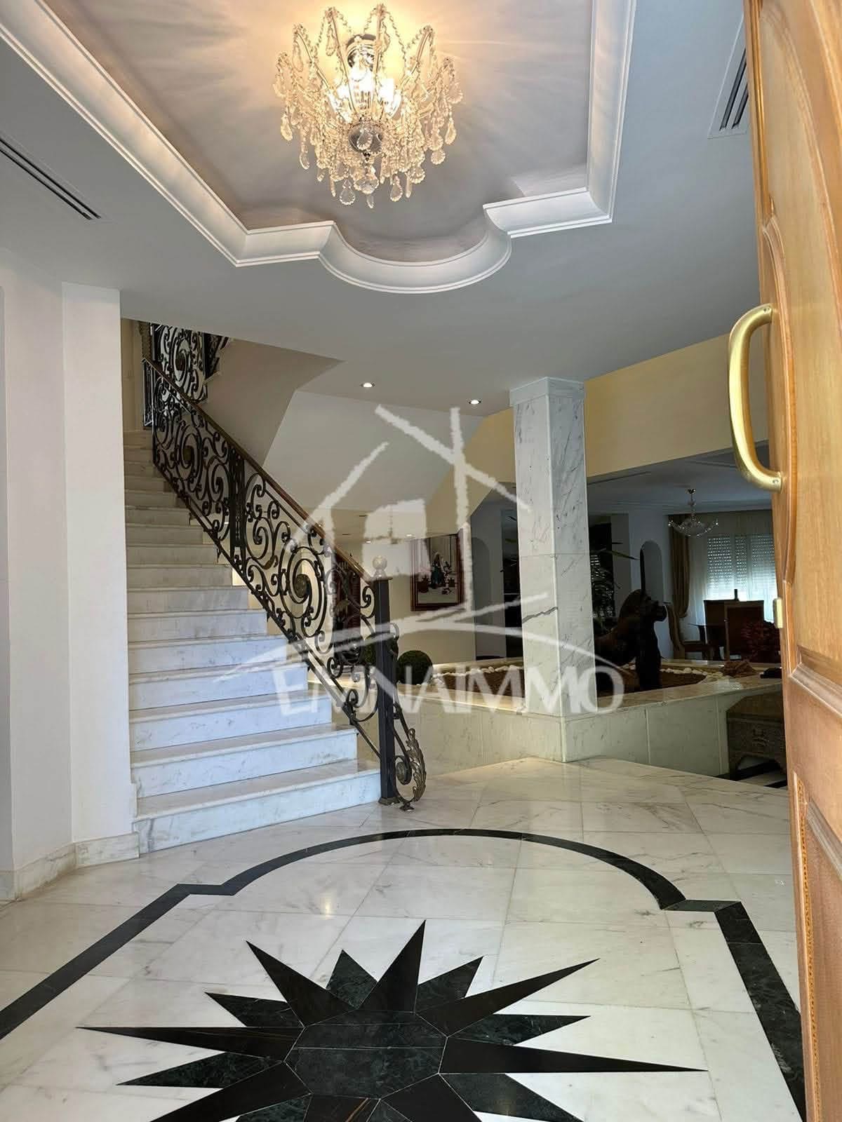 La Marsa&nbsp;Berge Du Lac&nbsp;Vente&nbsp;Maisons&nbsp;Av grande villa lac1