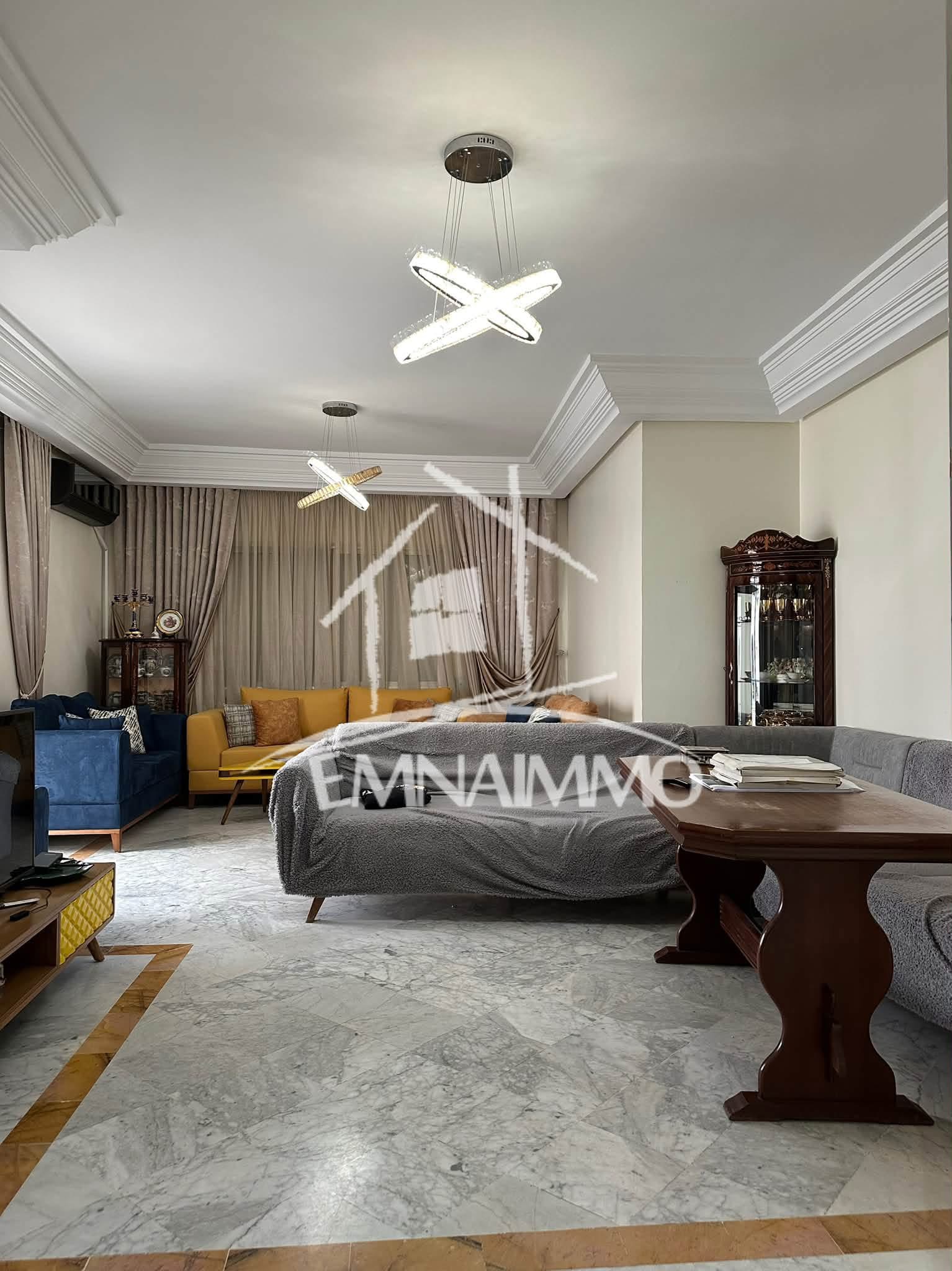 Ariana Ville&nbsp;Cite Ennasr 2&nbsp;Vente&nbsp;Appart. 5 pi�ces+&nbsp;Av grande s4 ennasr 2