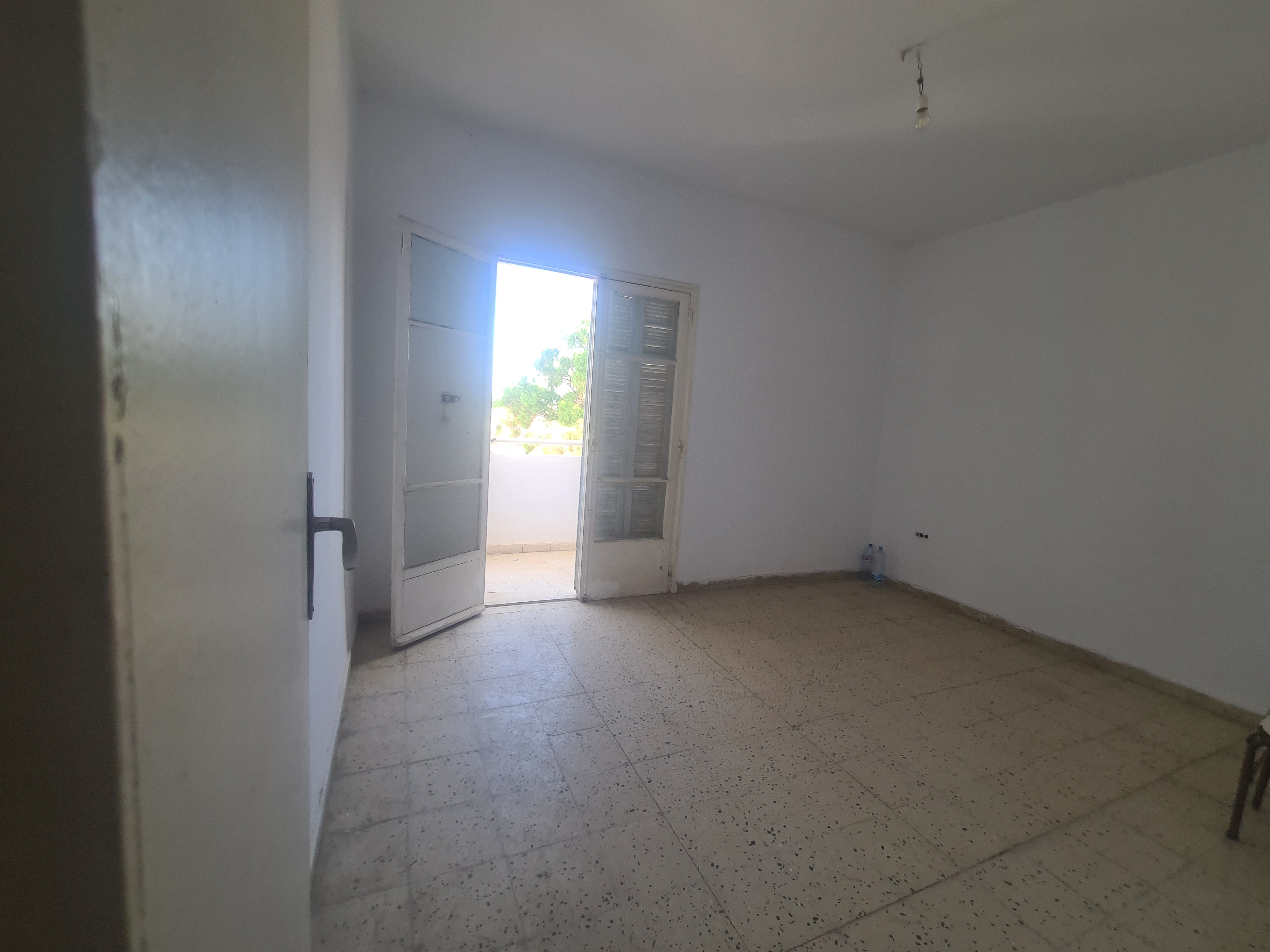 Ezzouhour (Tunis)&nbsp;Ezzouhour 4&nbsp;Vente&nbsp;Appart. 3 pi�ces&nbsp;S2 a cit� ezzouour