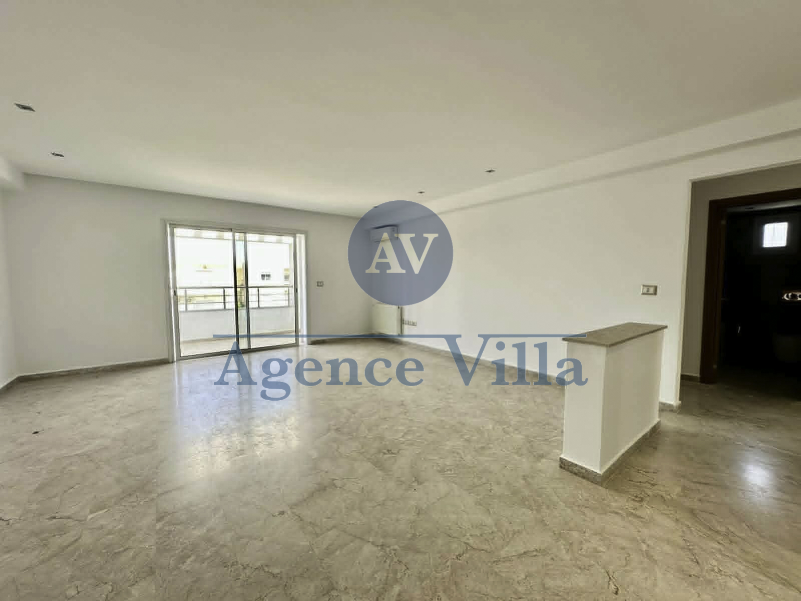 Ain Zaghouan&nbsp;Ain Zaghouan&nbsp;Location&nbsp;Appart. 3 pi�ces&nbsp;Appartement s2 � la soukra