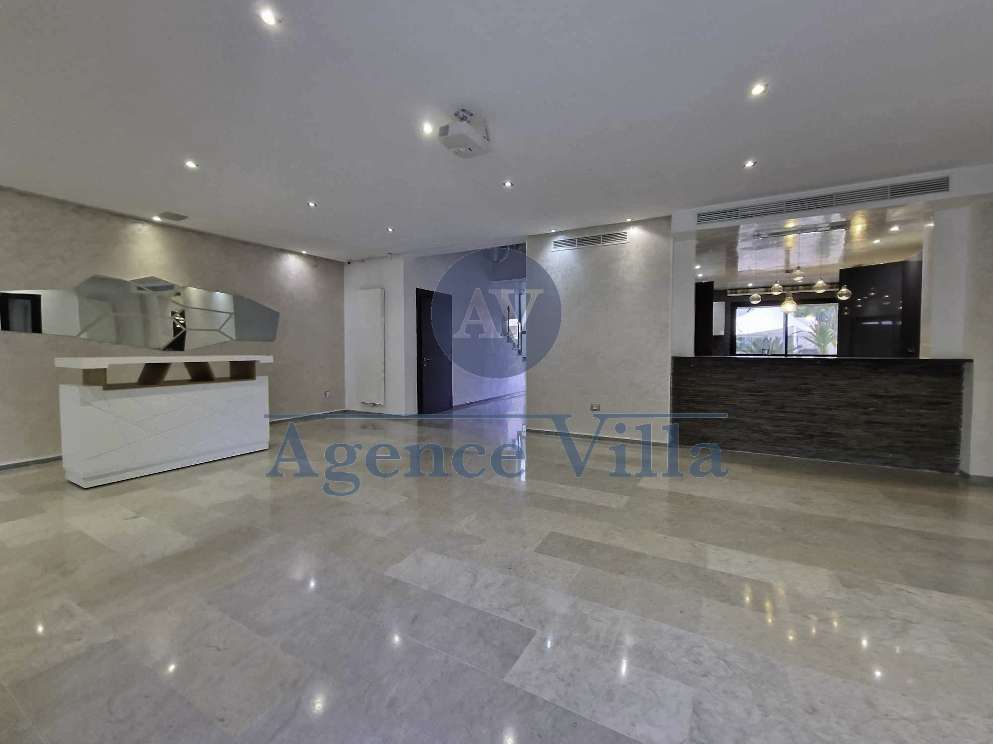 La Soukra&nbsp;La Soukra&nbsp;Location&nbsp;Duplex&nbsp;Duplex s3 avec piscine � la soukra