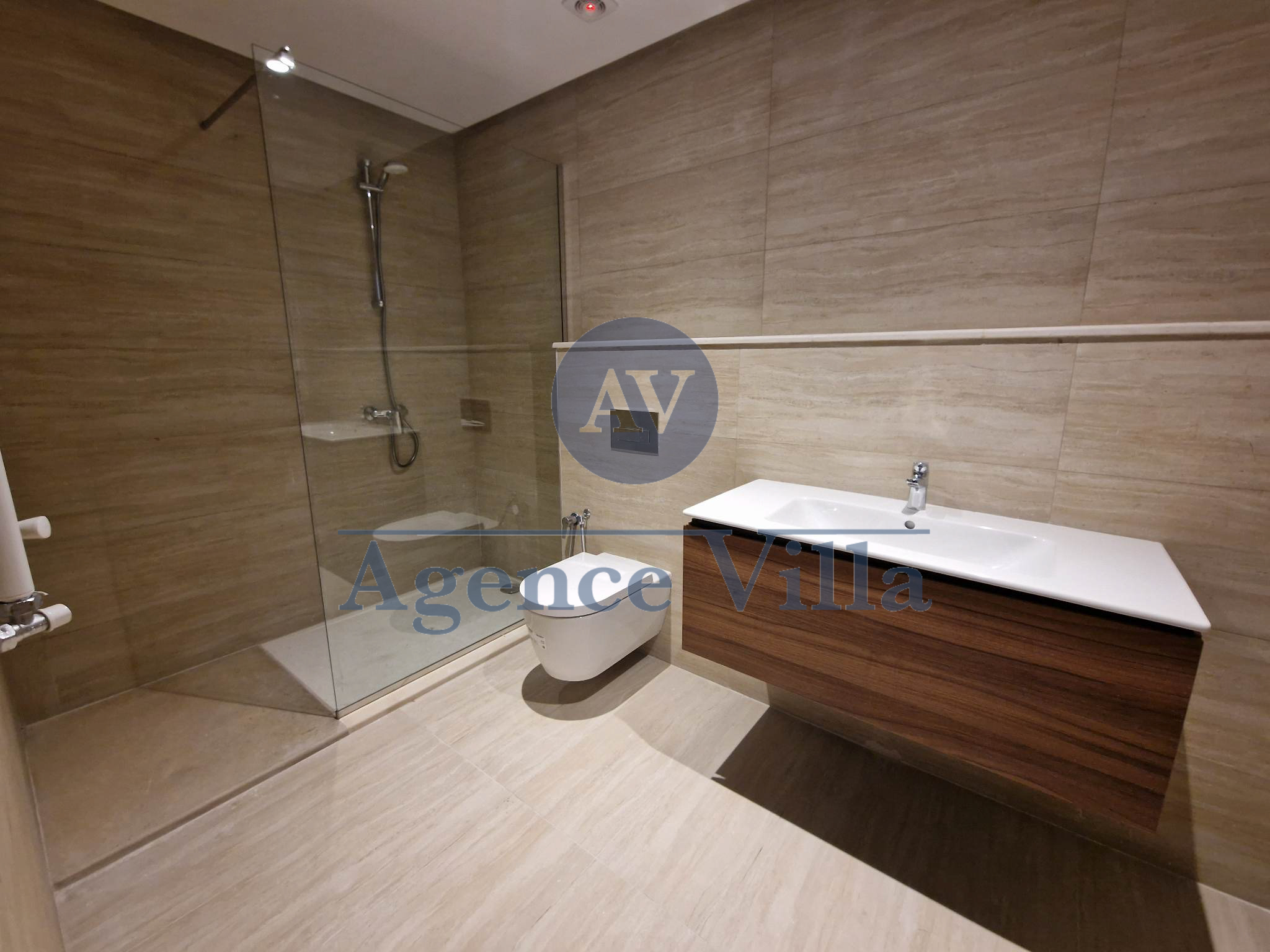 Ain Zaghouan&nbsp;Jardins de Carthage&nbsp;Location&nbsp;Duplex&nbsp;Un duplex avec jardins aux jardins de carthage