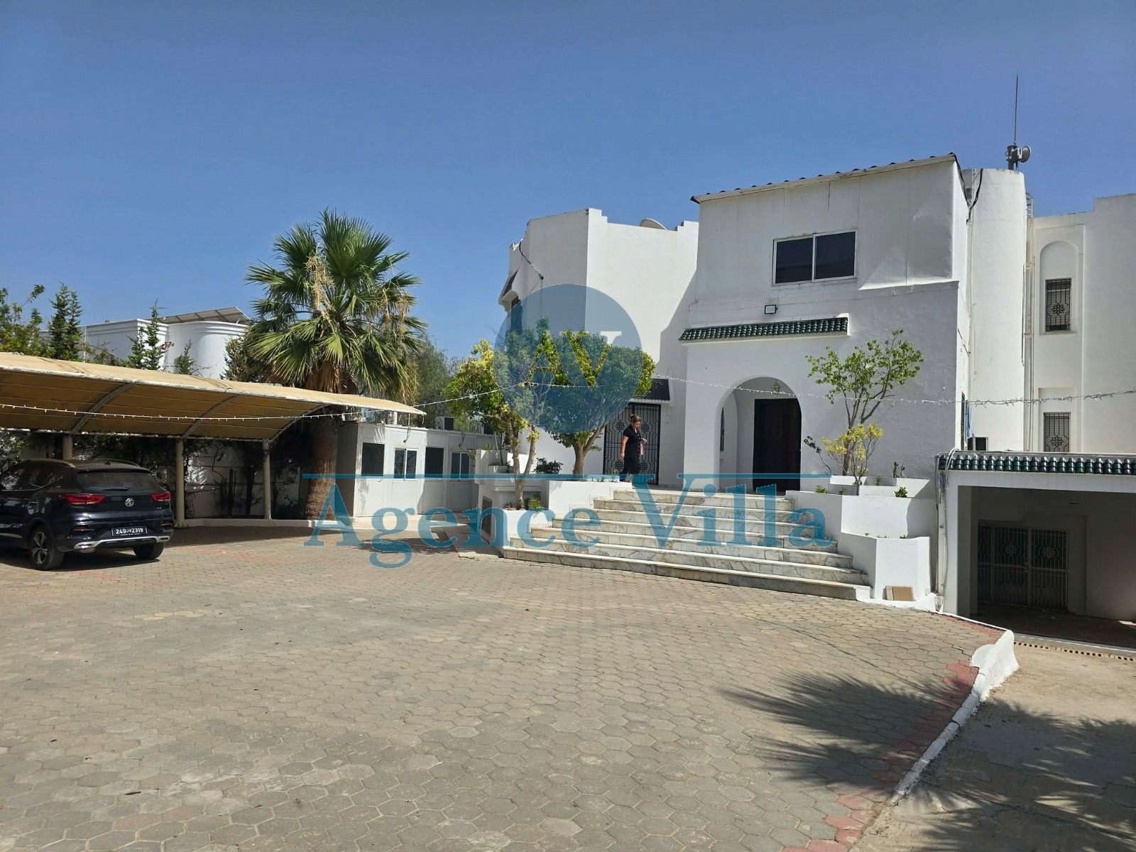 La Marsa&nbsp;Berge Du Lac&nbsp;Location&nbsp;Maisons&nbsp;Une villa � usage bureautique au lac 1