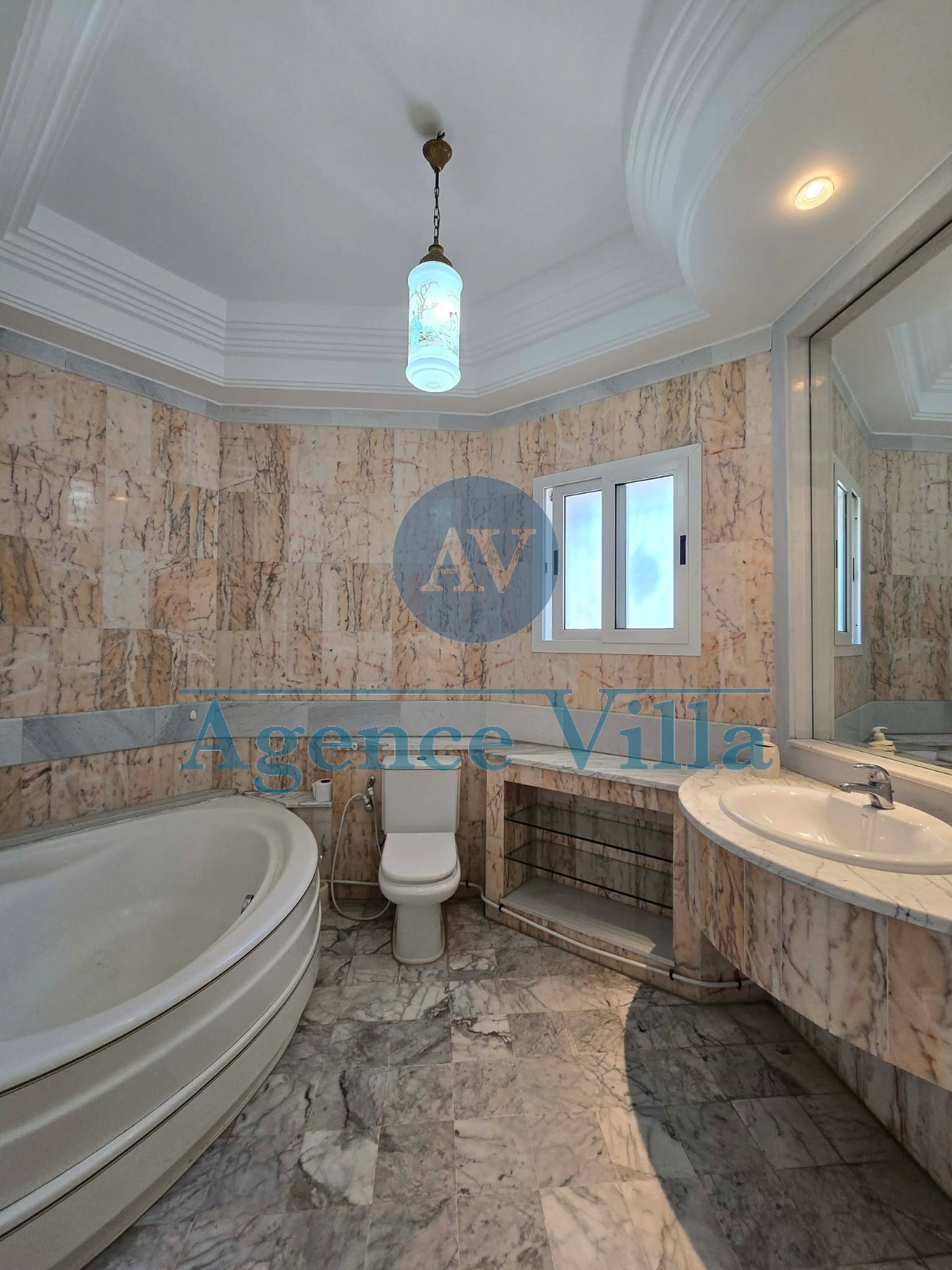 La Marsa&nbsp;Berge Du Lac&nbsp;Location&nbsp;Maisons&nbsp;Une villa � usage bureautique au lac 1