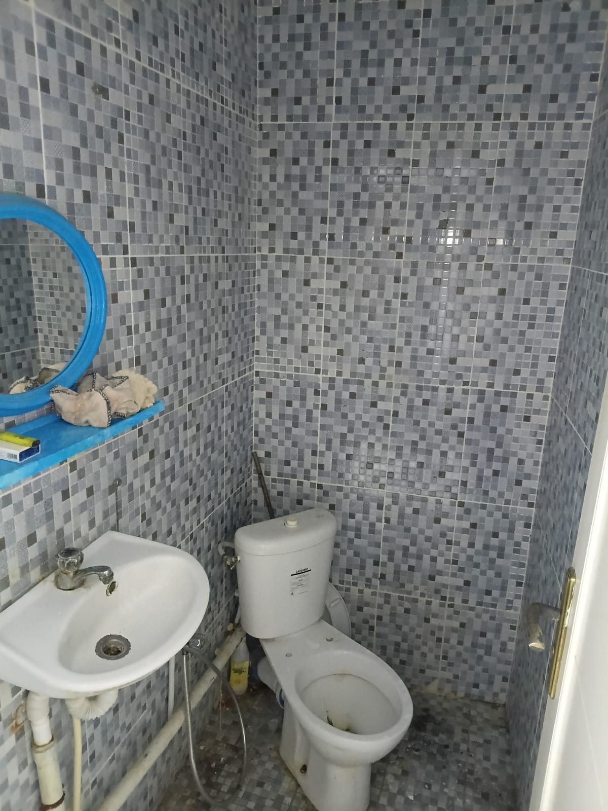 El Menzah&nbsp;El Manar 2&nbsp;Location&nbsp;Appart. 2 pi�ces&nbsp;650 dt bureau s1 au rdc � el manar 2