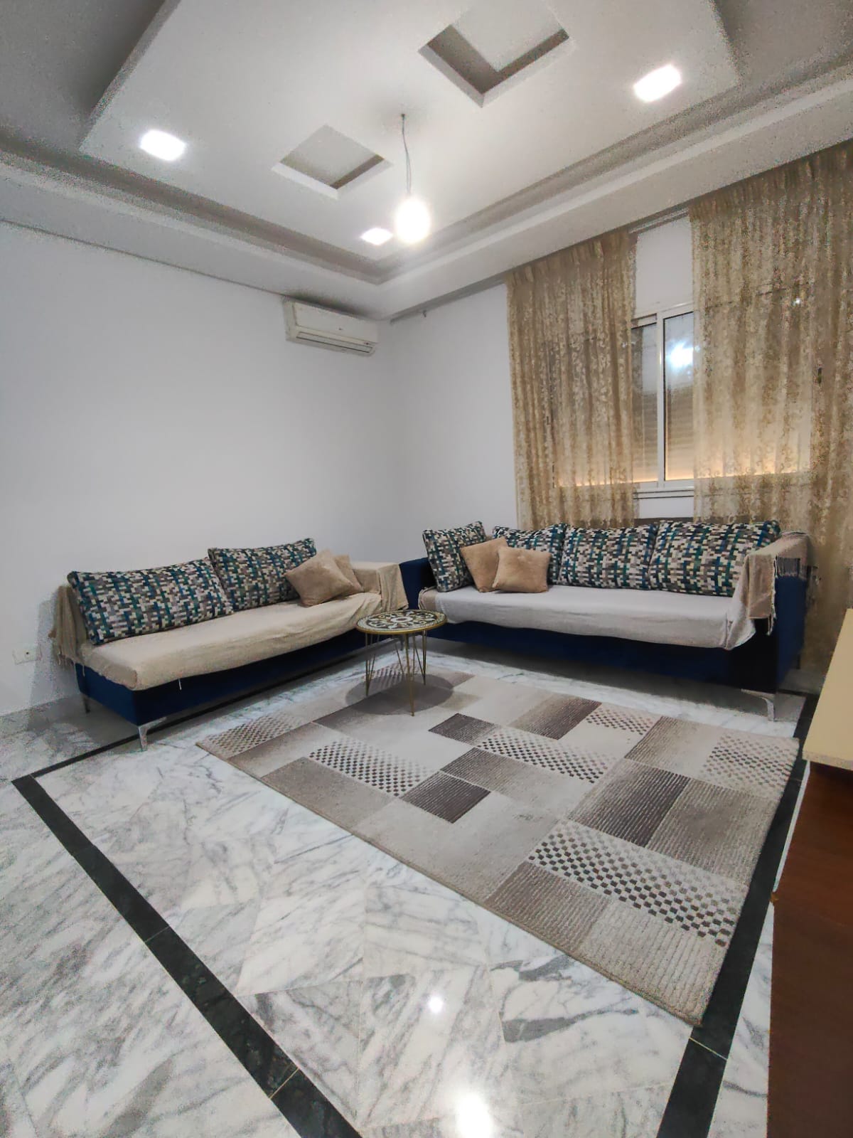 Monastir&nbsp;Monastir&nbsp;Location&nbsp;Appart. 1 pi�ce&nbsp;Magnifique appartement a marina s1