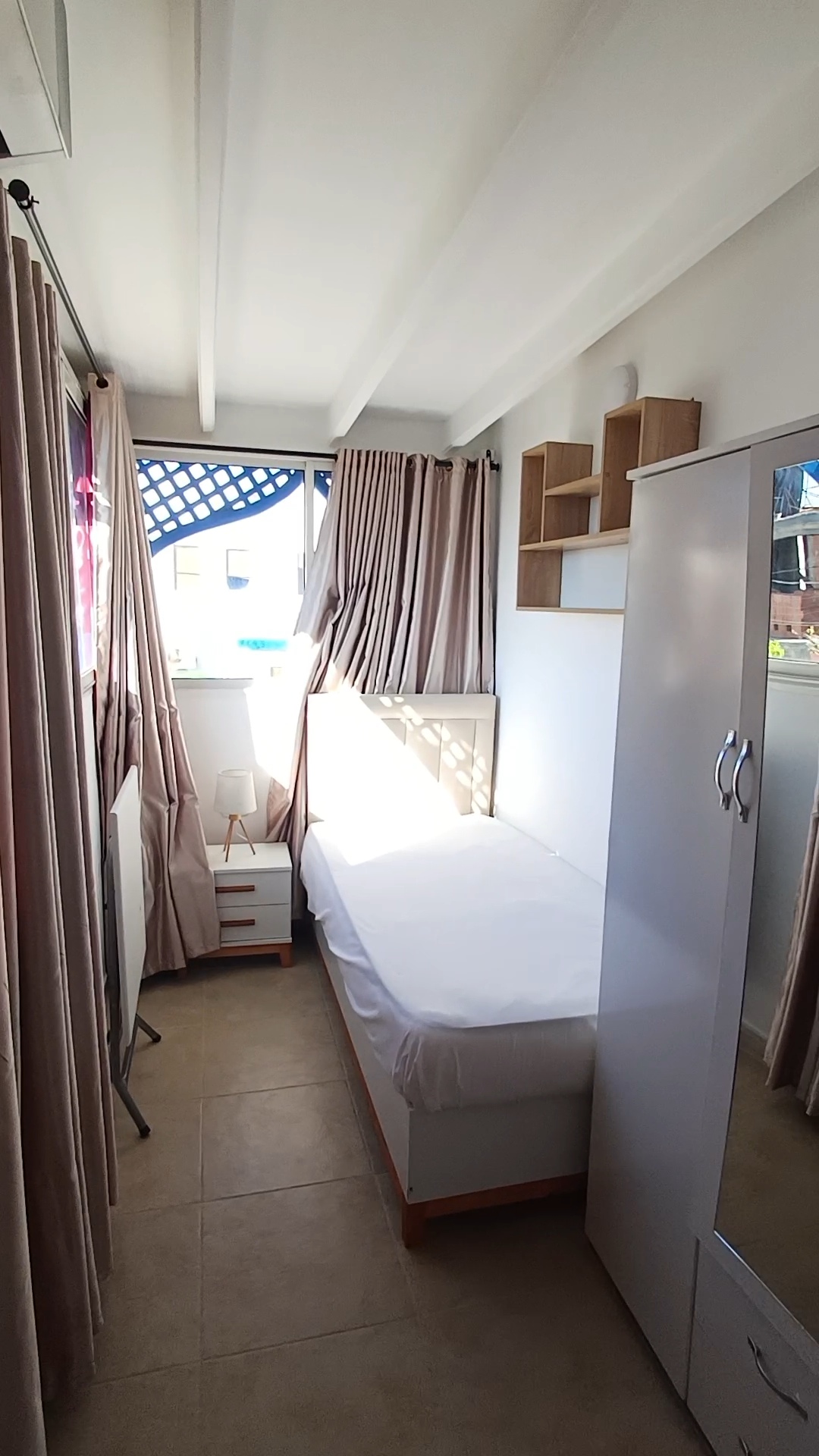 Carthage&nbsp;Amilcar&nbsp;Location&nbsp;Appart. 1 pi�ce&nbsp;Pour une �tudiante � ihec