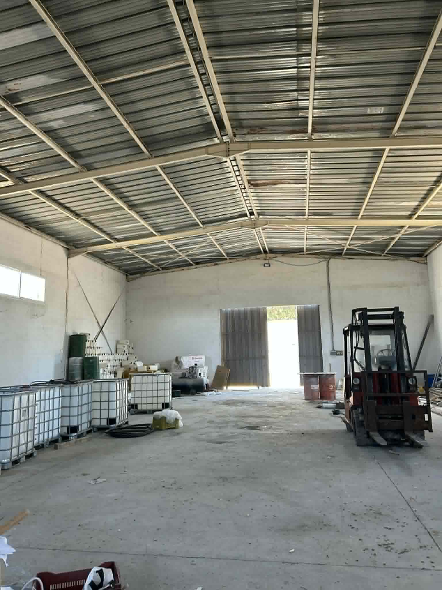 Mannouba&nbsp;La Mannouba&nbsp;Location&nbsp;Surfaces&nbsp;Tun ouest 2000 m2 l260701
