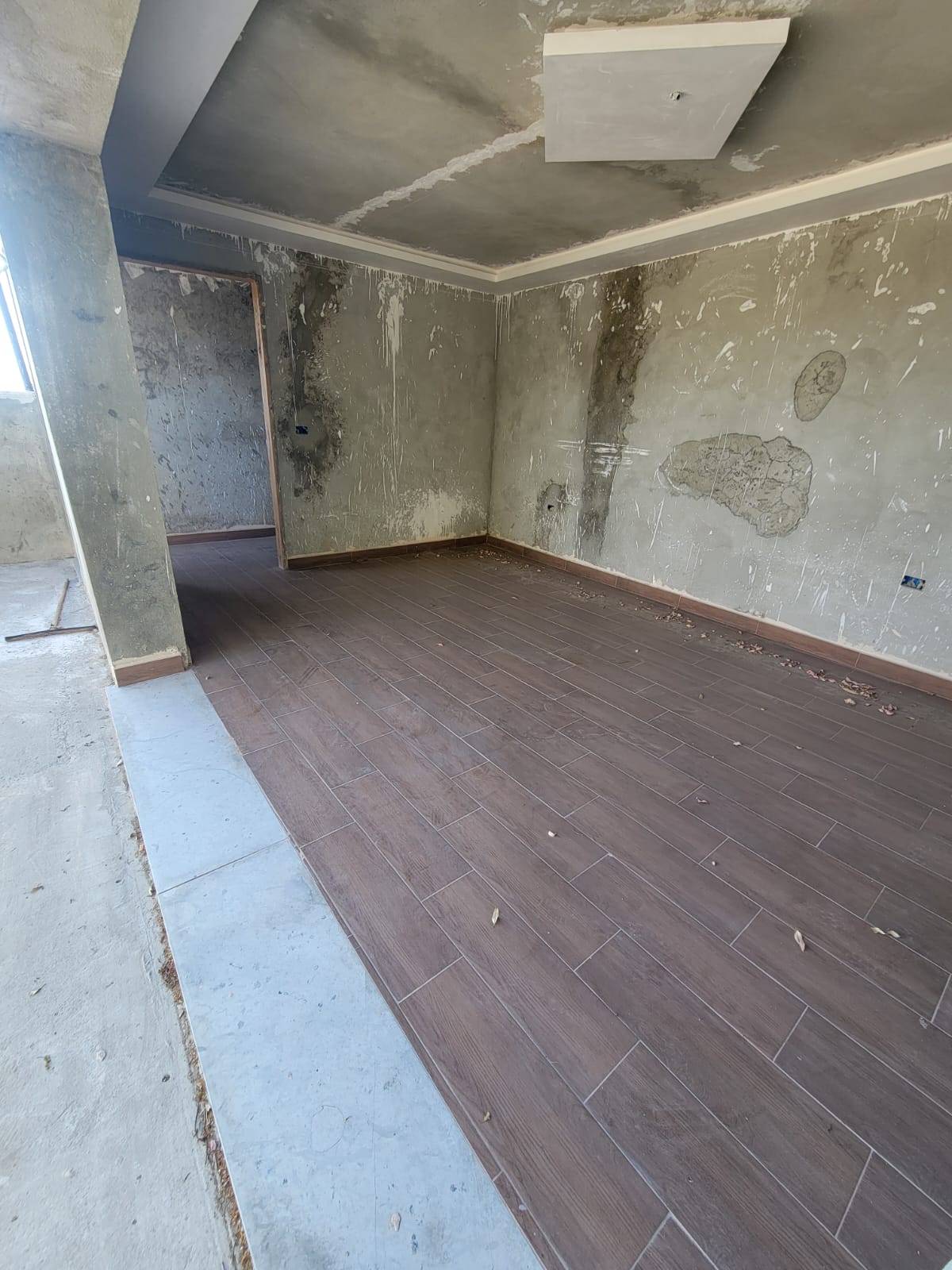 El Alia&nbsp;El Hariza&nbsp;Vente&nbsp;Appart. 3 pi�ces&nbsp;Villa inachev�e s3 avec piscine