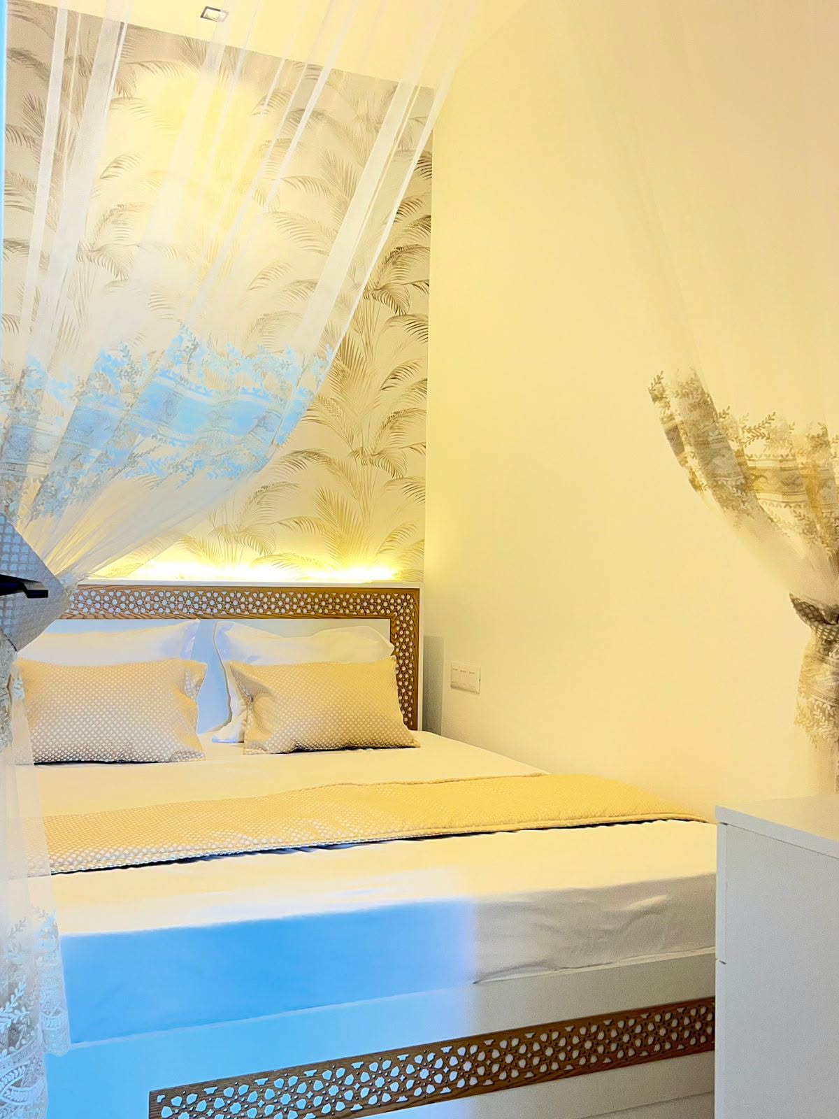 Hammam El Ghezaz&nbsp;Ezzahra&nbsp;Location vacances&nbsp;Appart. 1 pi�ce&nbsp;Magnifique appartement pieds dans l'eau