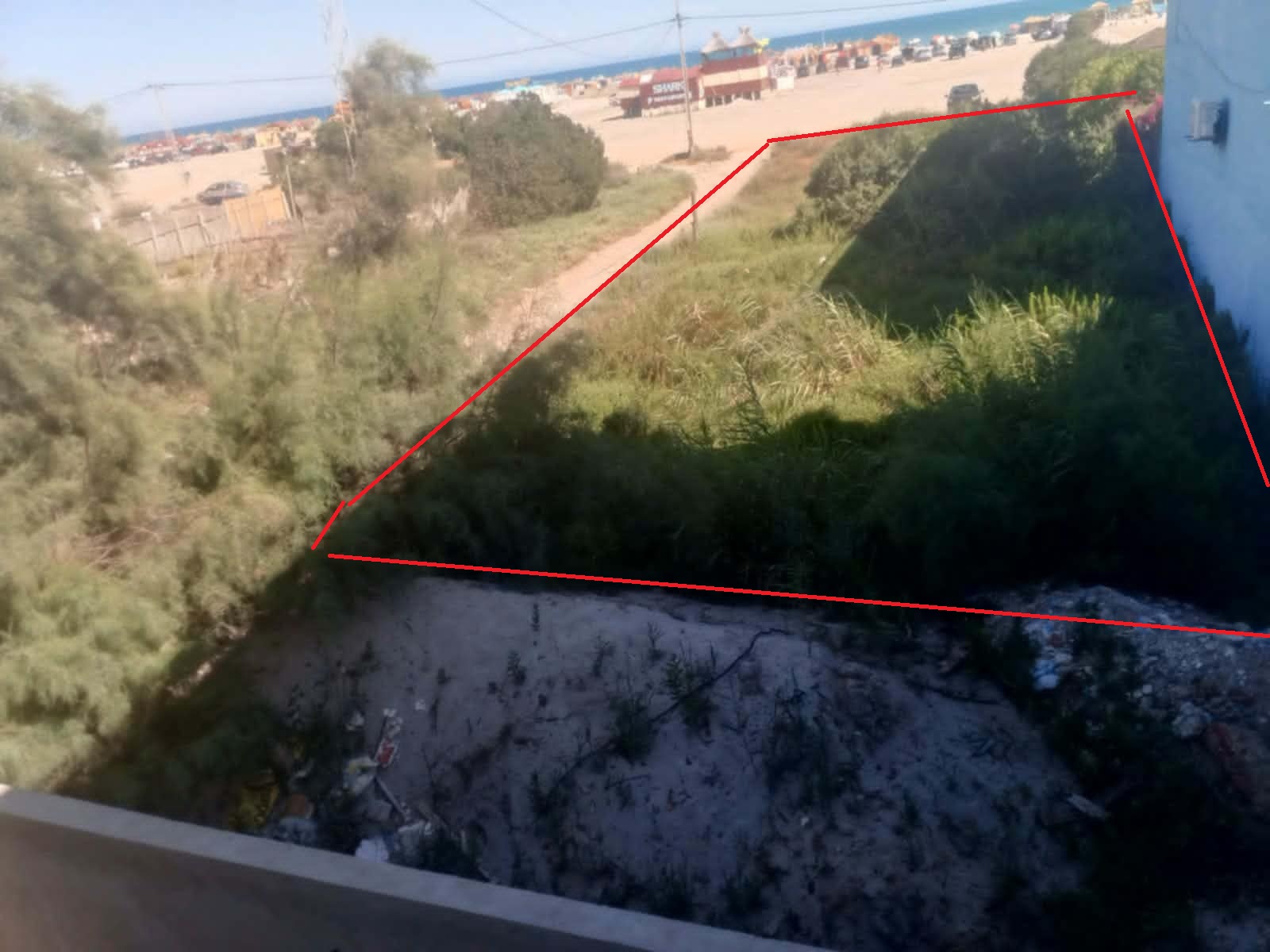 Ghar El Melh&nbsp;Ghar El Melh&nbsp;Terrain&nbsp;Terrain nu&nbsp;Terrain 1�re position sur la plage ghar el melh