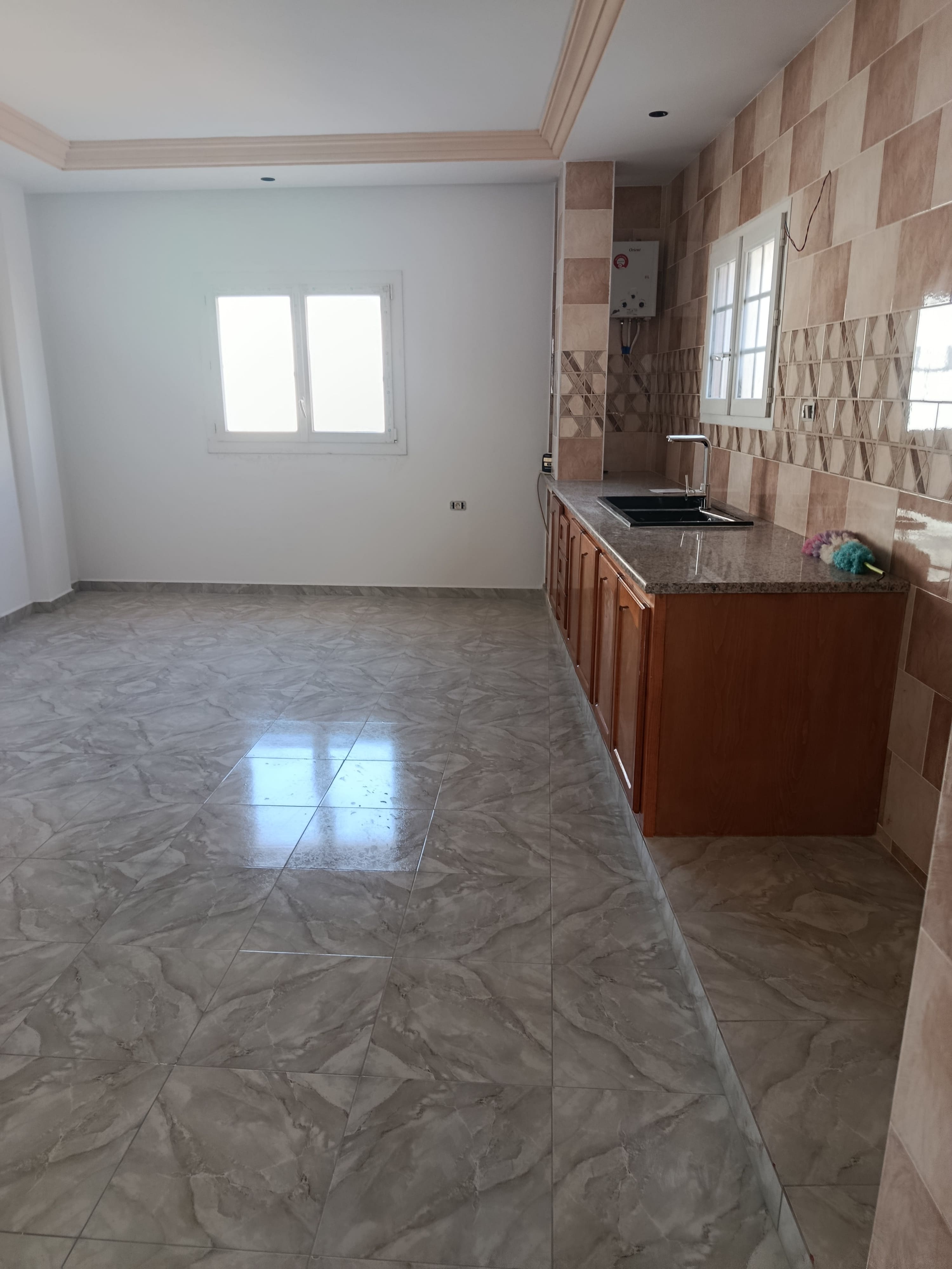 Ras Jebel&nbsp;El Garia Ras Jebal&nbsp;Vente&nbsp;Maisons&nbsp;Etage de villa bureautique