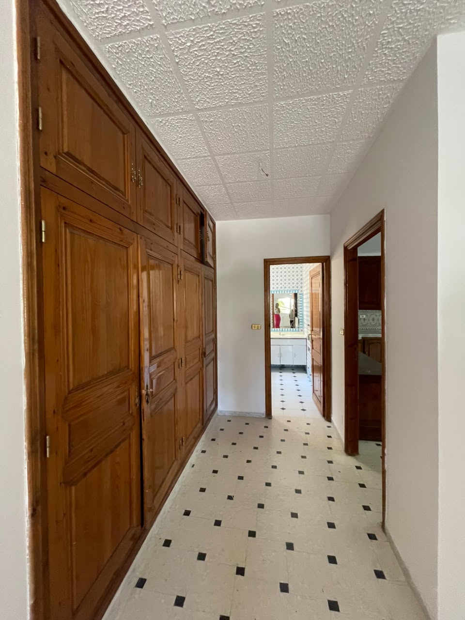 Cite El Khadra&nbsp;Cite Jardins&nbsp;Location&nbsp;Appart. 3 pi�ces&nbsp;Etage de villa � cit� jardins