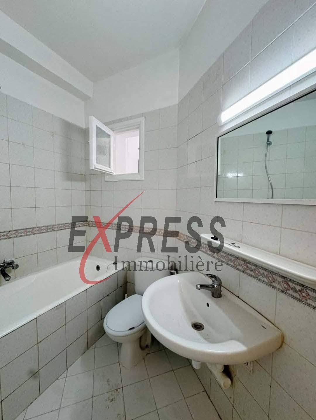 Ariana Ville&nbsp;Cite Ennasr 2&nbsp;Location&nbsp;Appart. 4 pi�ces&nbsp;Un appartement s3 � ennaser 2
