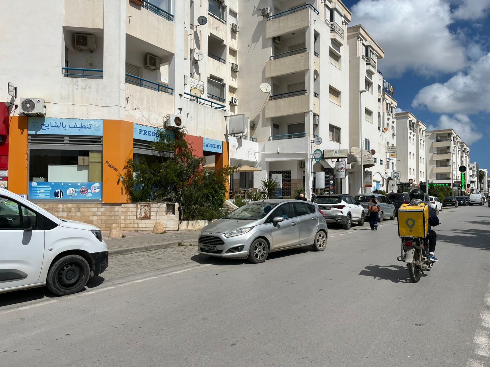 La Marsa&nbsp;Berge Du Lac&nbsp;Bureaux & Commerces&nbsp;Fond de Commerce&nbsp;Fond de commerce pressing  opportunit� multiusage