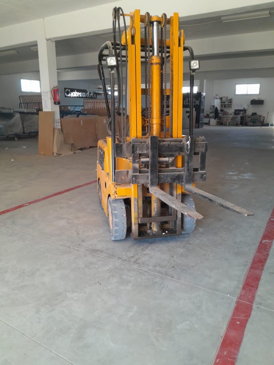 La Soukra&nbsp;La Soukra&nbsp;Autre&nbsp;Autre&nbsp;Charriot �l�vateur om  plateforme