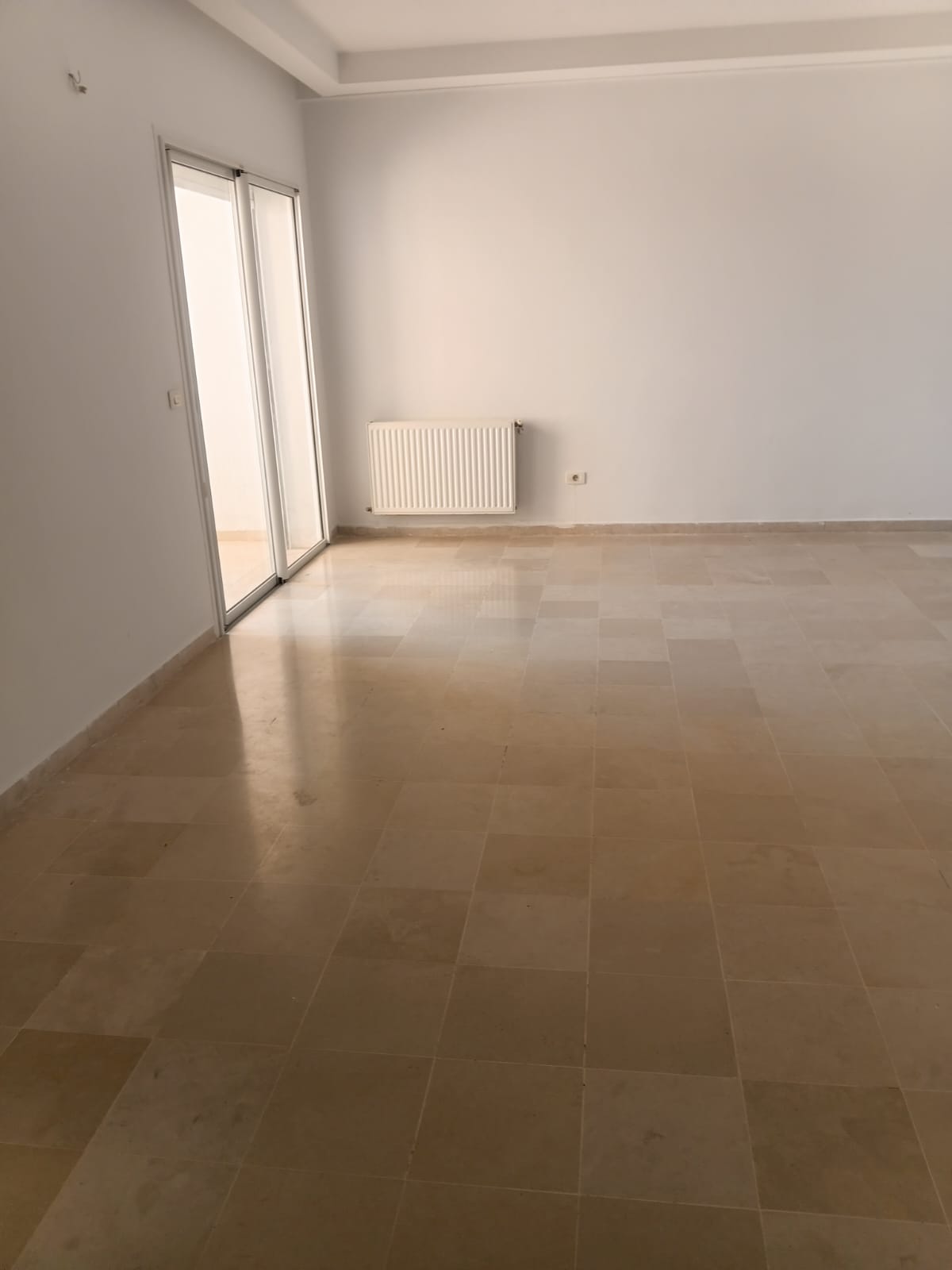 Mnihla&nbsp;Jardins d'el Menzah&nbsp;Location&nbsp;Appart. 4 pi�ces&nbsp;Appartement s plus 3 � jardin d'el menzah 2
