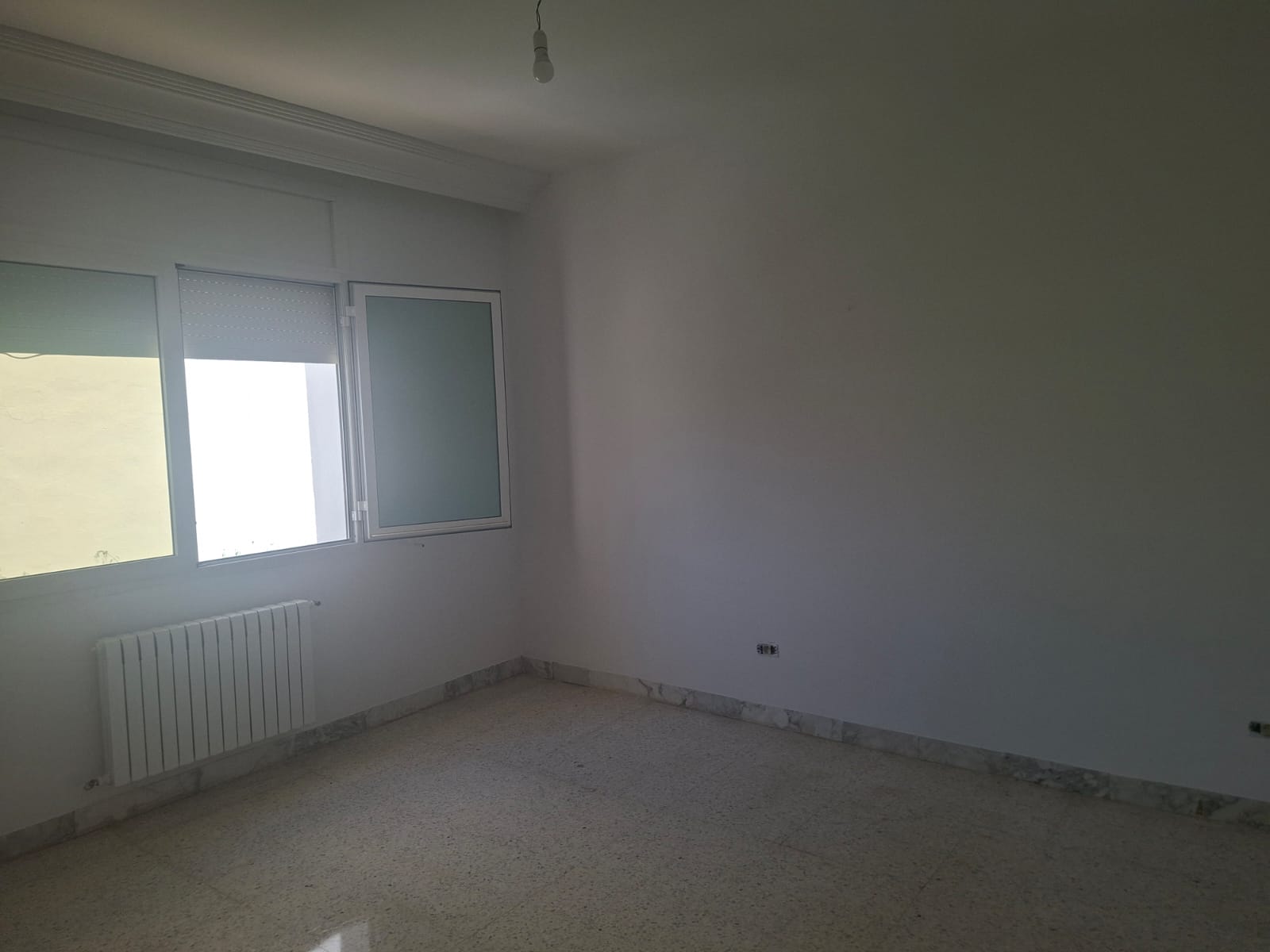 Ariana Ville&nbsp;Cite Ennasr 2&nbsp;Location&nbsp;Appart. 4 pi�ces&nbsp;Appartement s plus 3 a ennaser 2