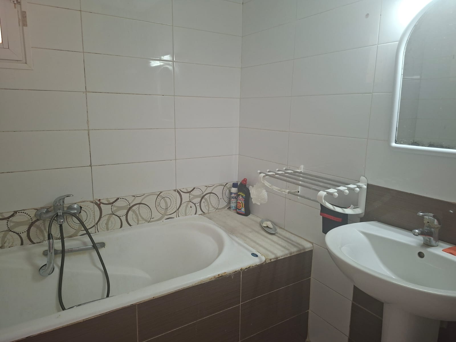 Mnihla&nbsp;Jardins d'el Menzah&nbsp;Location&nbsp;Appart. 4 pi�ces&nbsp;Appart s plus 3 � jardin d'el menzah 2