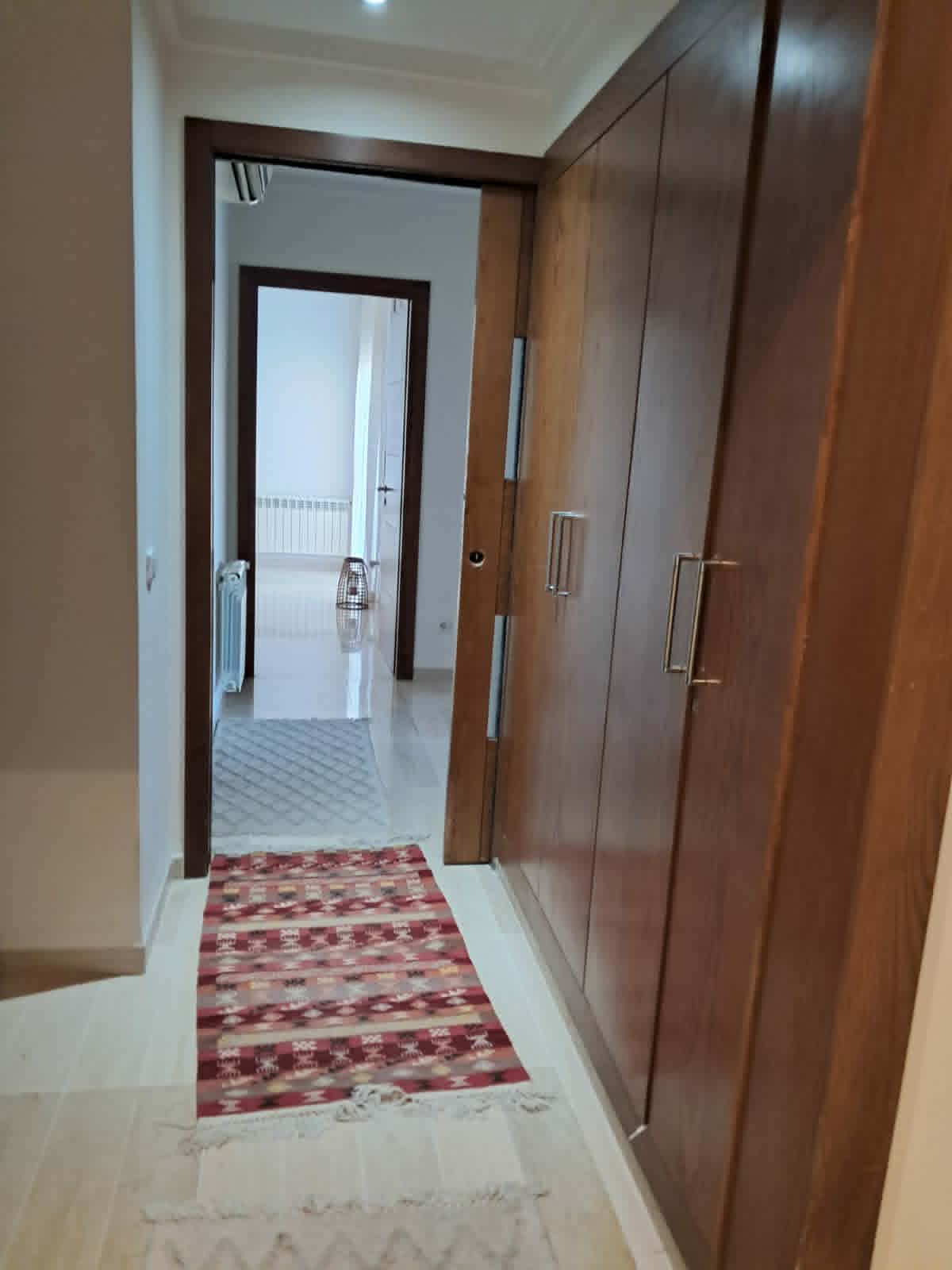 Ariana Ville&nbsp;Cite Ennasr 2&nbsp;Location&nbsp;Appart. 5 pi�ces+&nbsp;Ennasr 2 appt s3 avec cellier et 2 pkgs